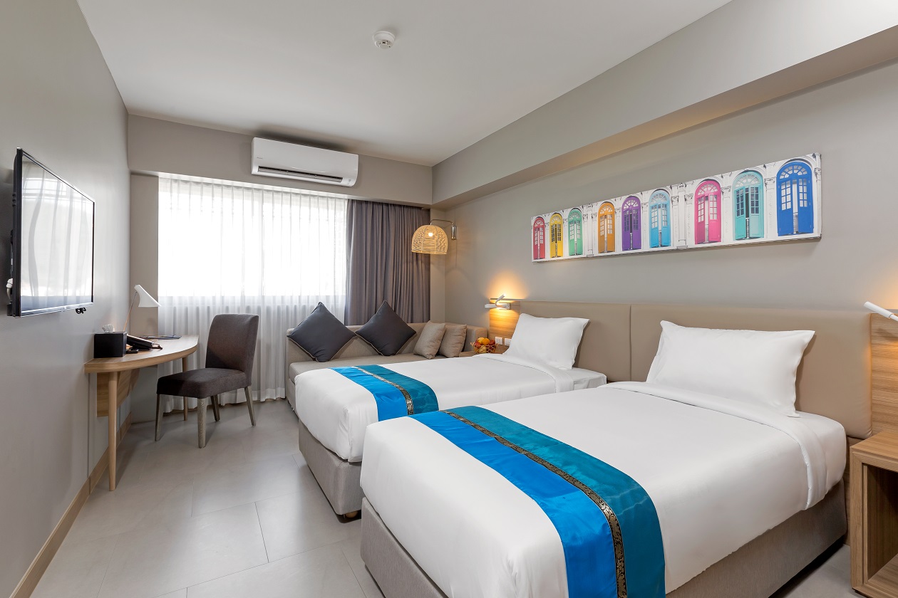 Oakwood hotel phuket 3. Отель JOURNEYHUB Phuket Patong 4. Oakwood Hotel Journey Hub Phuket 4* (Патонг). Oakwood Hotel Journey Hub. Journey Hub 3 Таиланд Пхукет.