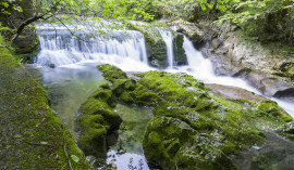 waterfall-gorge-chernigovka-s.jpg