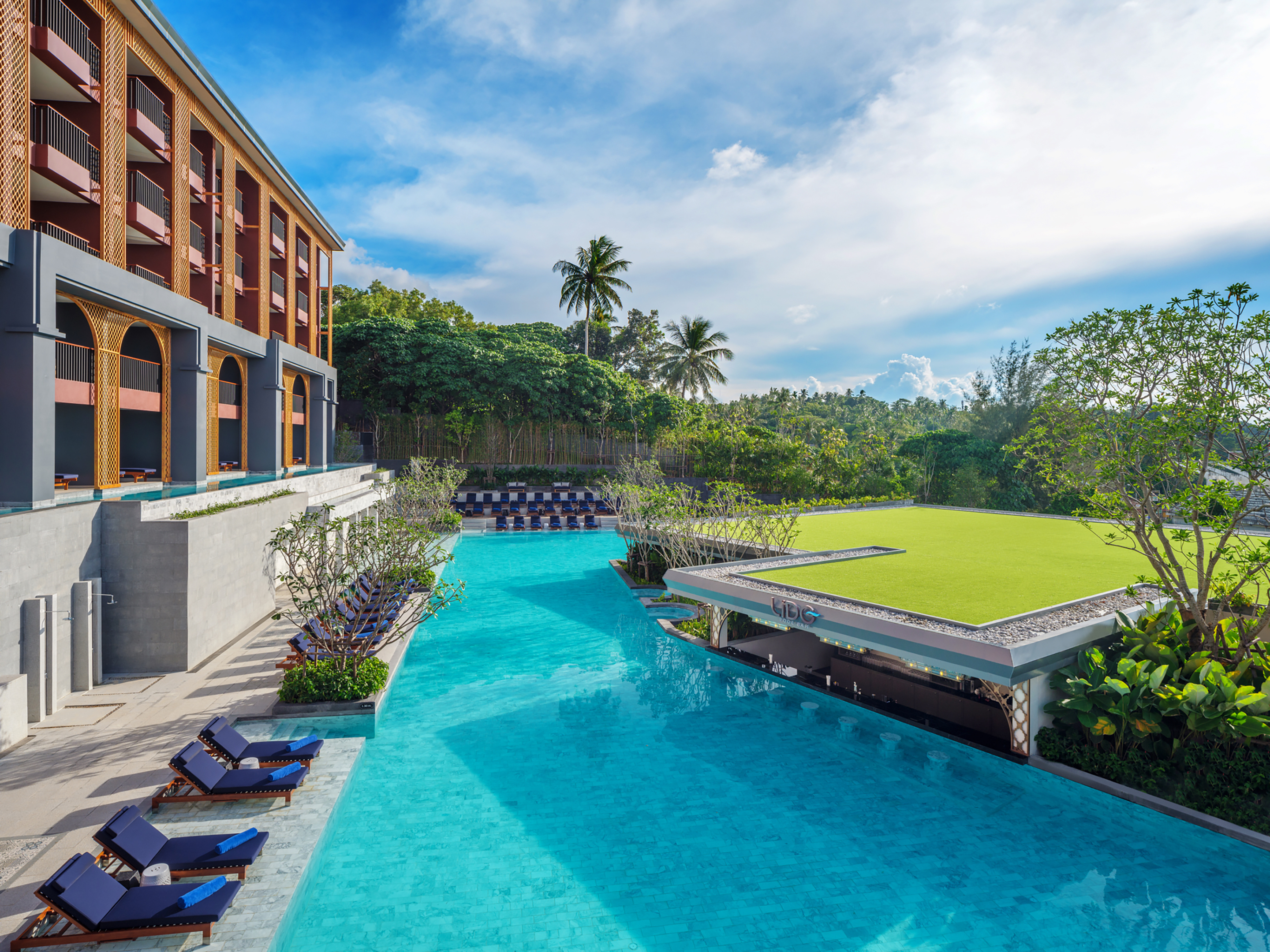 Avista grand phuket karon 5