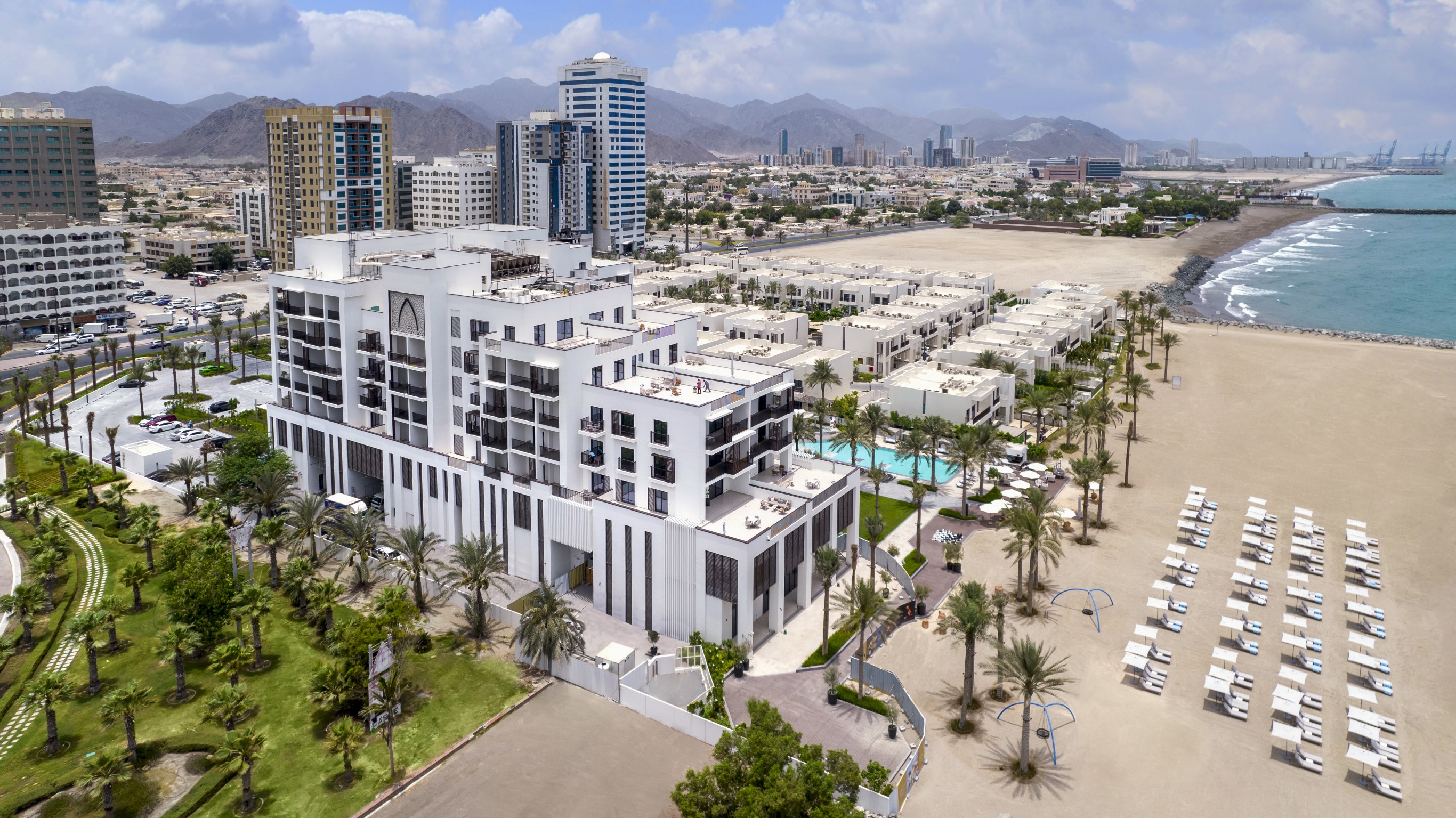 Palace fujairah beach resort фуджейра