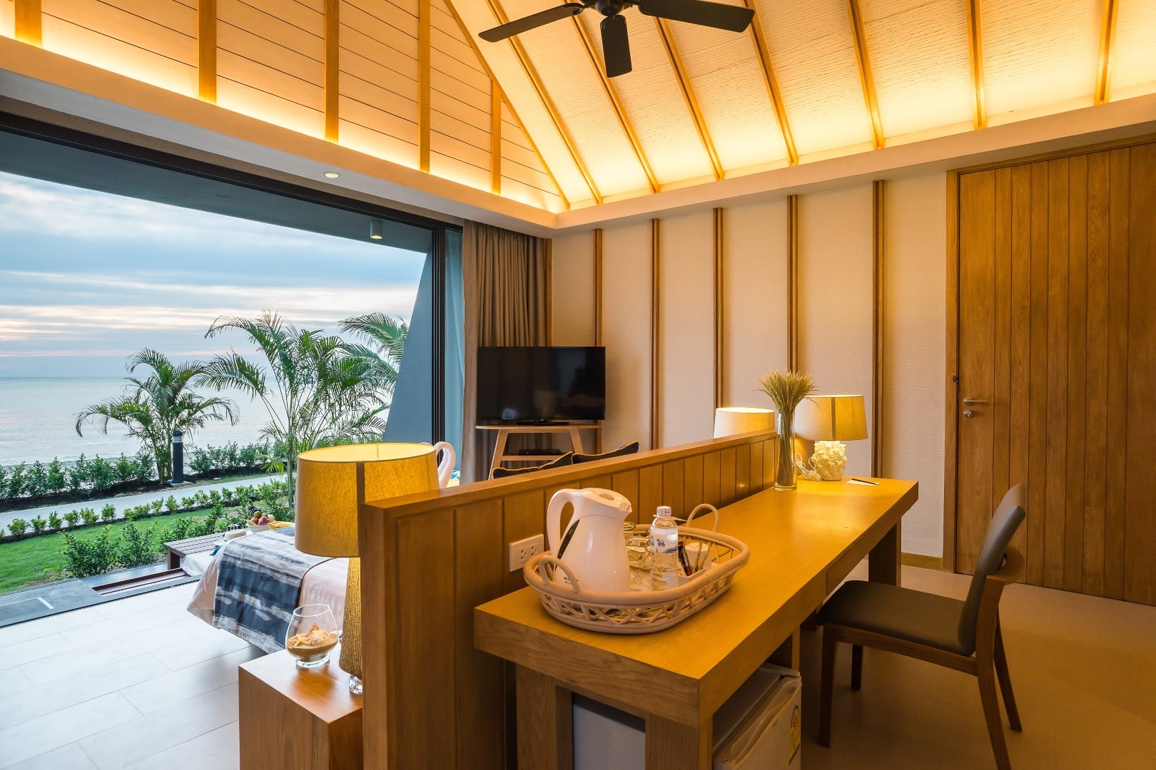 Best western beachfront hotel phuket