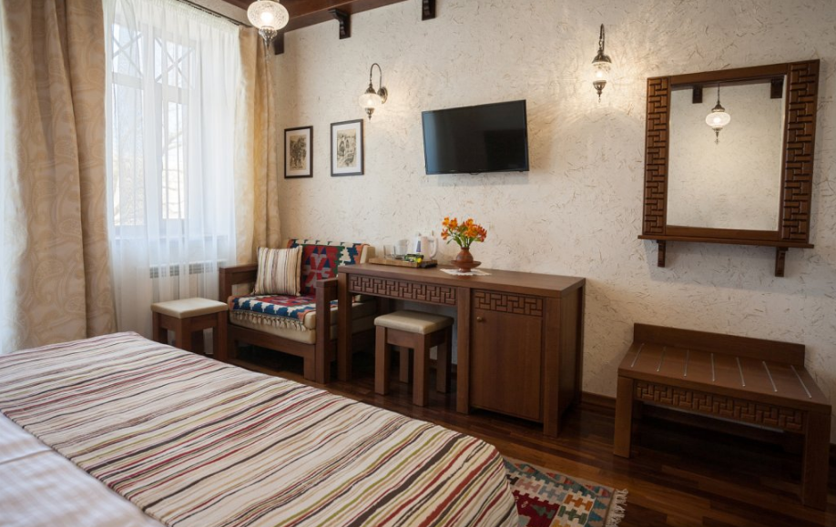 Этномир гималайский дом. Этномир сибирия. Евпатория отель джеваль. Этномир подворье. Джеваль евпатория.