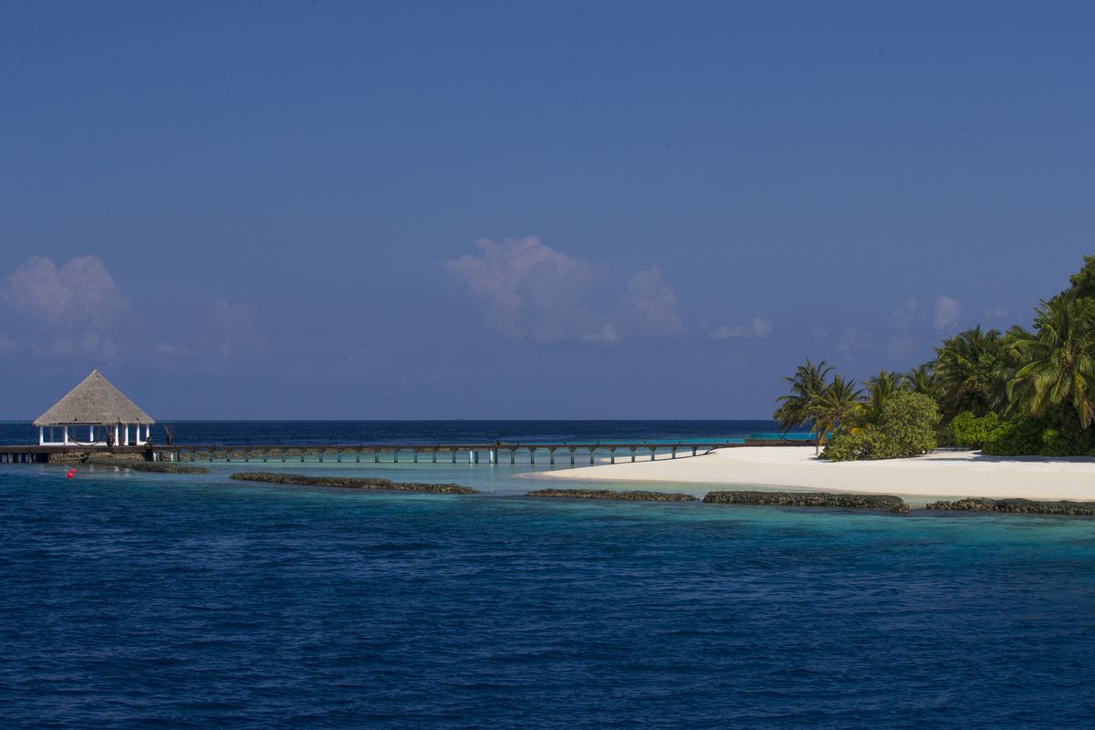 Северный мале атолл. Город Мале Мальдивы. Coco bodu Hithi 5*.