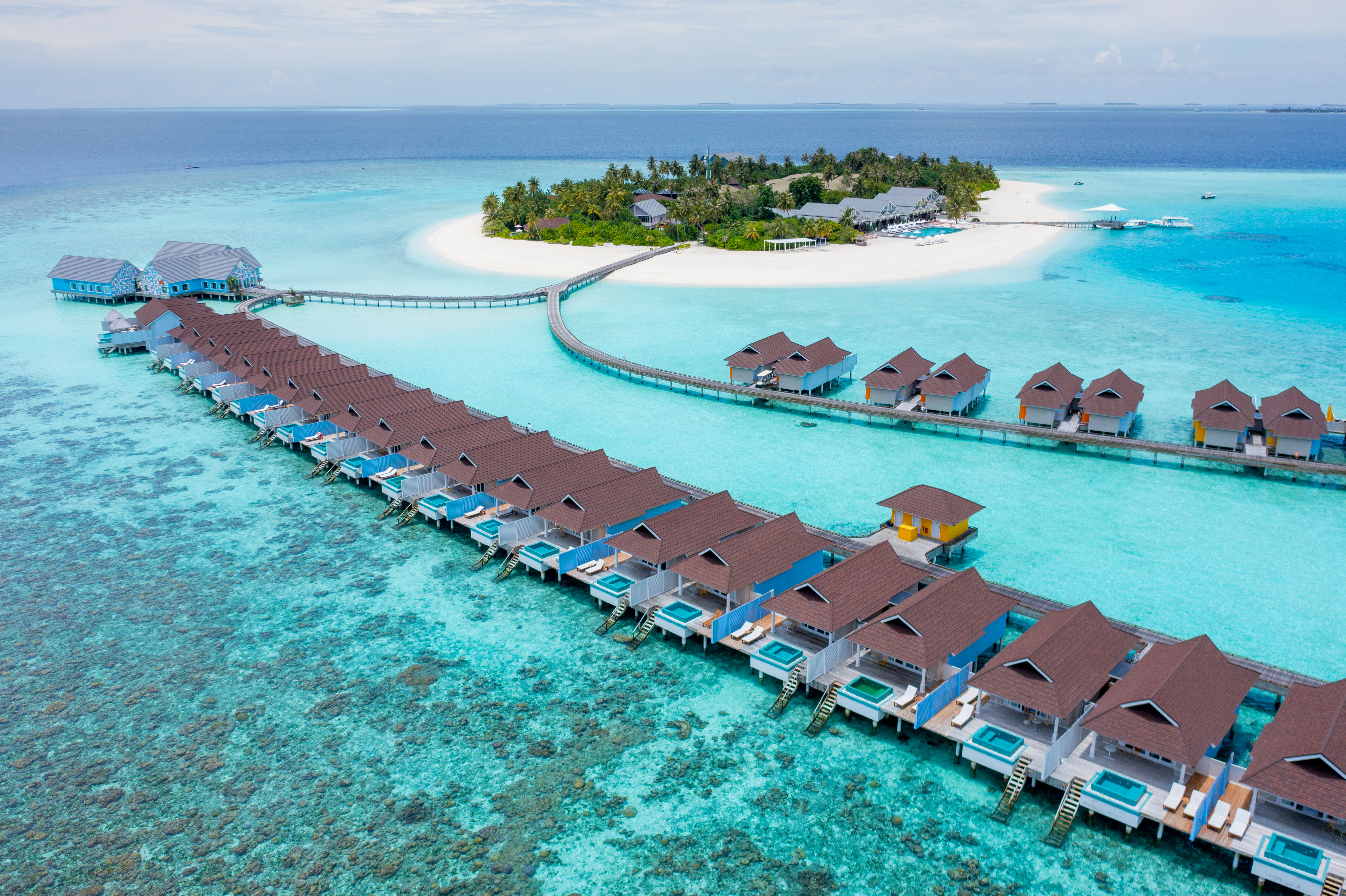 The standard maldives. Атолл Баа Мальдивы. The Standard Huruvalhi Maldives 5. Мальдивы остров Huruvalhi. Raa Atoll Мальдивы.