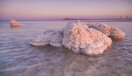 Salt-lake-Baskunchak-Russia-s.jpg