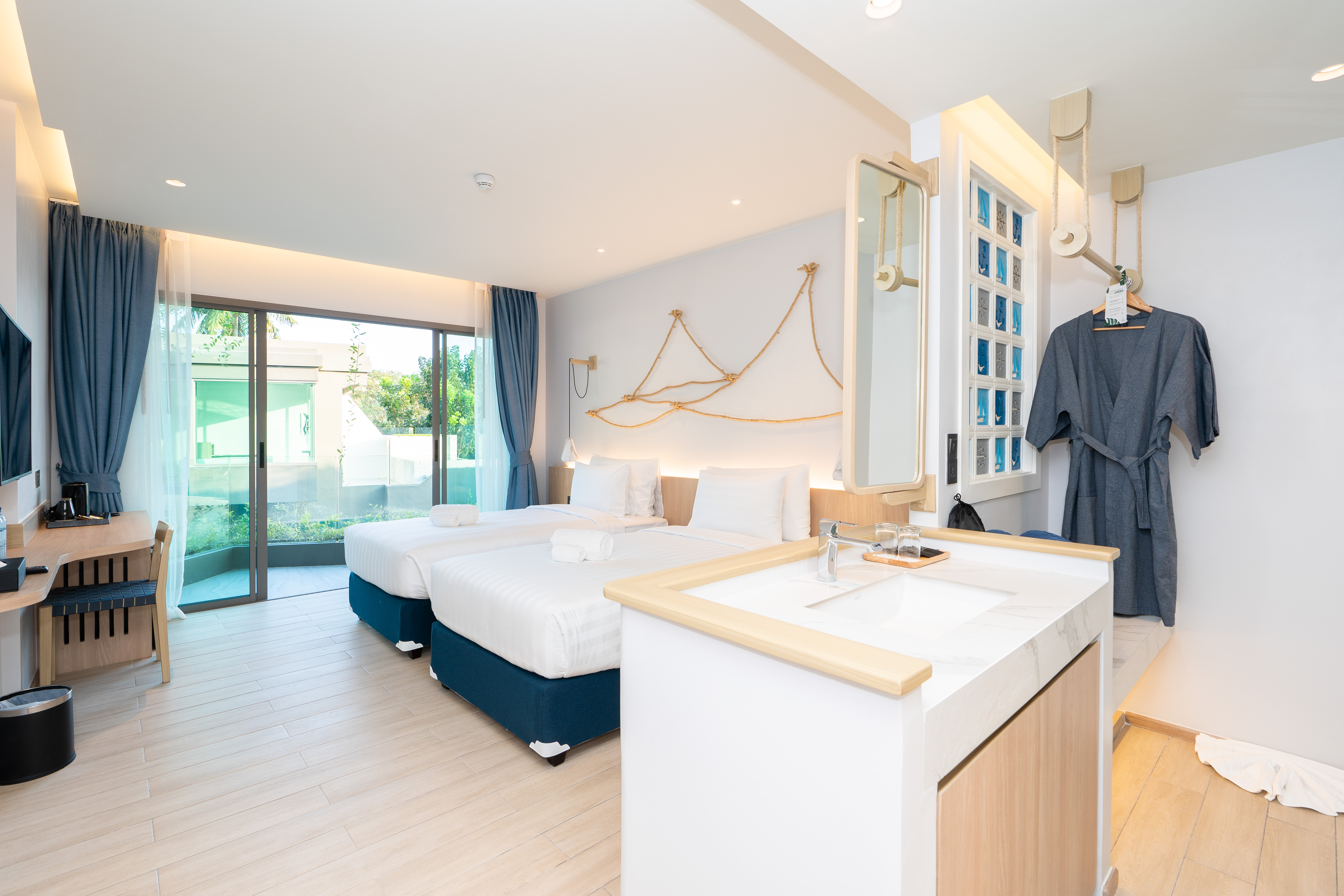 Panwaburi Resort Phuket. Panwaburi Beachfront Resort 5 Пхукет. Panwaburi Beachfront Resort 5 Таиланд Пхукет.