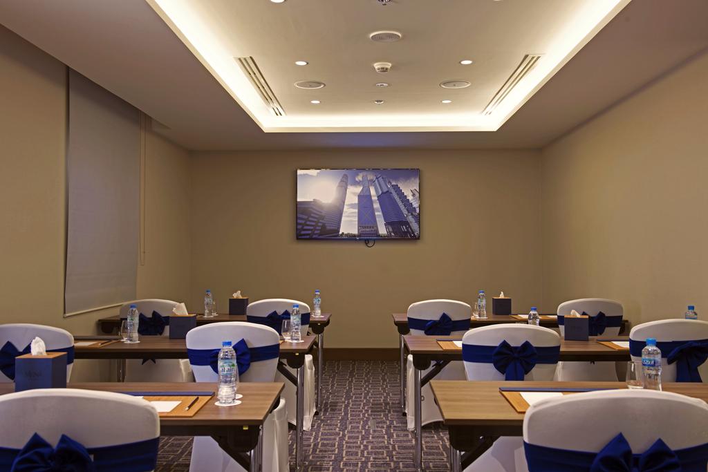Mena plaza hotel al barsha 4 аль-барша дубай. Mena plaza hotel al barsha 4*. Mena plaza hotel al barsha 4*. Mena plaza hotel al barsha 4 аль-барша дубай. Mena plaza hotel albarsha at the mall.