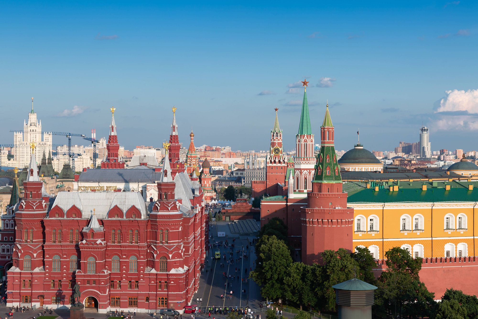 Пятый москва. Красная площадь РИЦ. Ritz Carlton Moscow с высоты птичьего полета. Фото Москвы пятерки. 5 Сезонов отель Москва вид сверху.