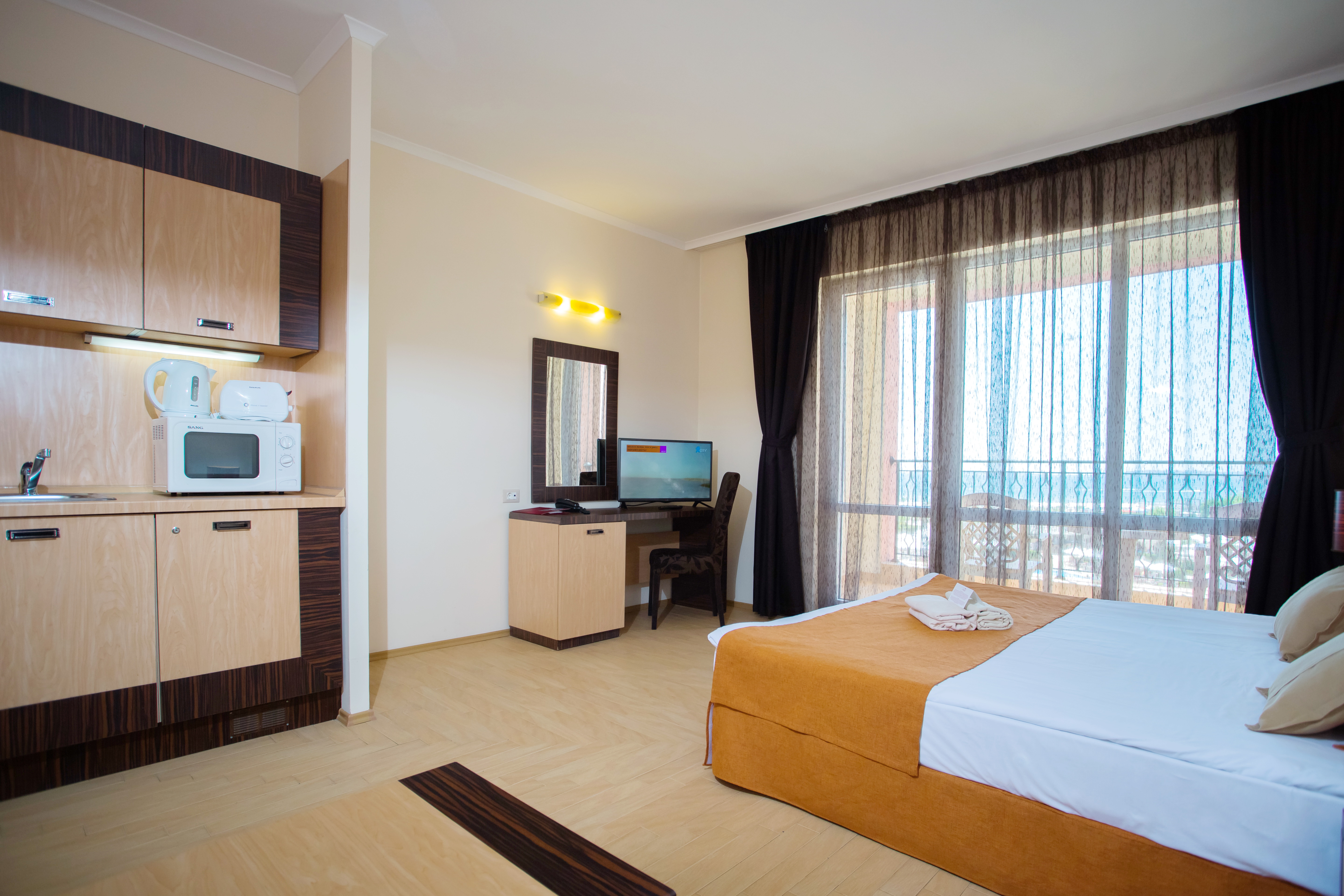 Majestic hotel 4. Majestic hotel 4. Majestic hotel 4. маджестик отель болгария солнечный берег. Majestic premium hotel 5*.