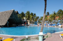 Brisas Santa Lucia - бассейн