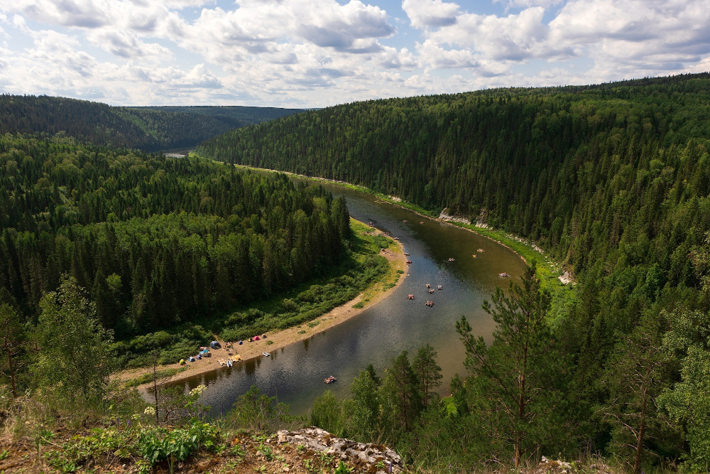 Река крупа. Природный парк река Чусовая. Сплав Койва Чусовая. Река Чусовая сплав. Сплав по реке Чусовая.