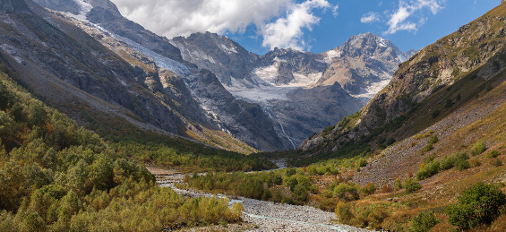 mountain-landscape-with-river-and-peaks+-Caucasus-Mountains-s.jpg