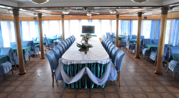 a-matrosov-restaurant-s.jpg