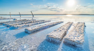 Abandoned-railway-on-the-Baskunchak-salt-lake-s.jpg