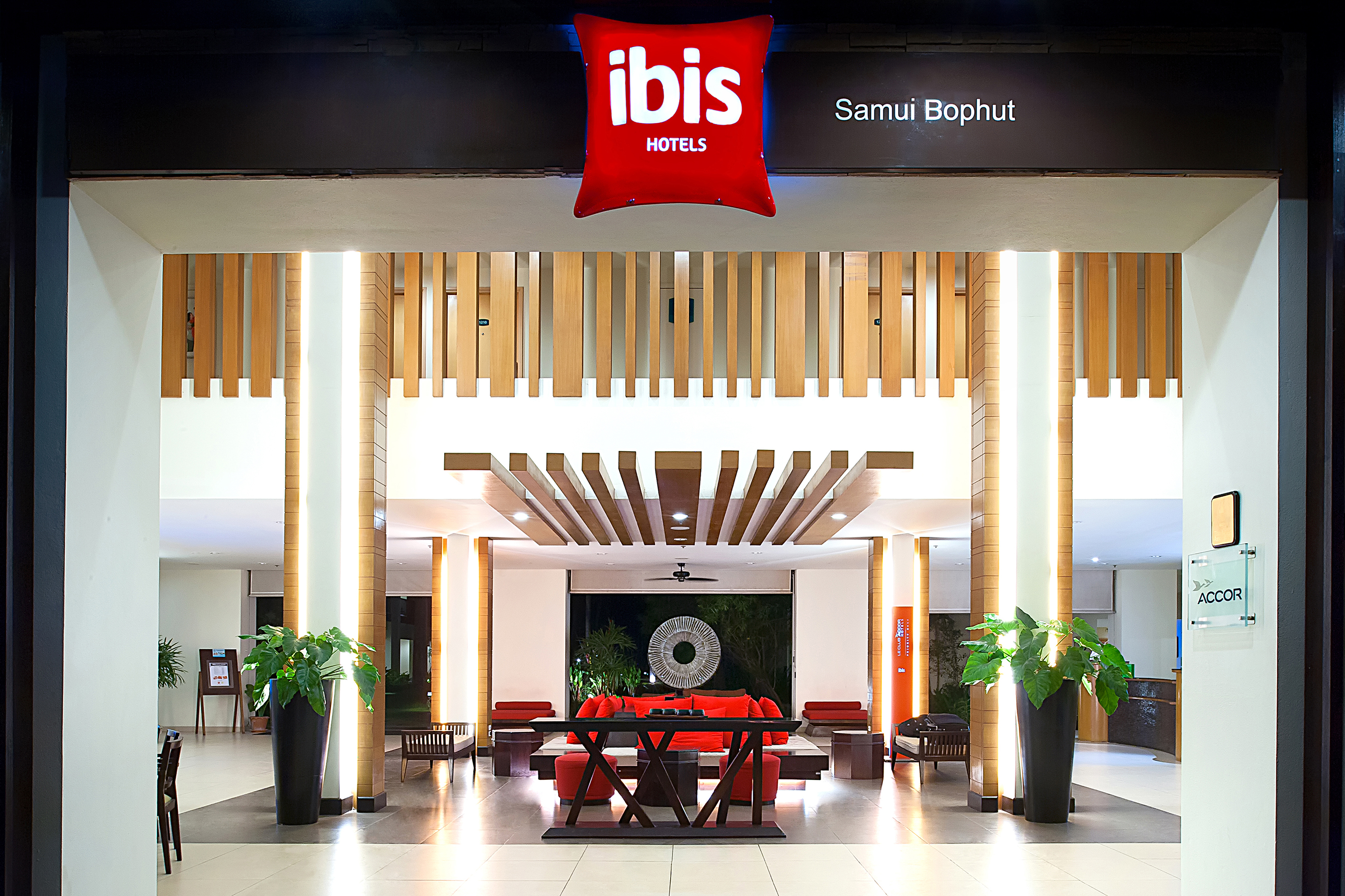 Ибис самуи бопхут отель. Ибис Самуи Бопхут. Ibis Samui Bophut 3*. Ibis Samui Bophut (ibis Erawan Bophut Samui). Hotel ibis Samui Bophut - Sha Extra Plus.