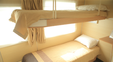 aleksandr-velikii-Bunkbed-Room-1s.jpg