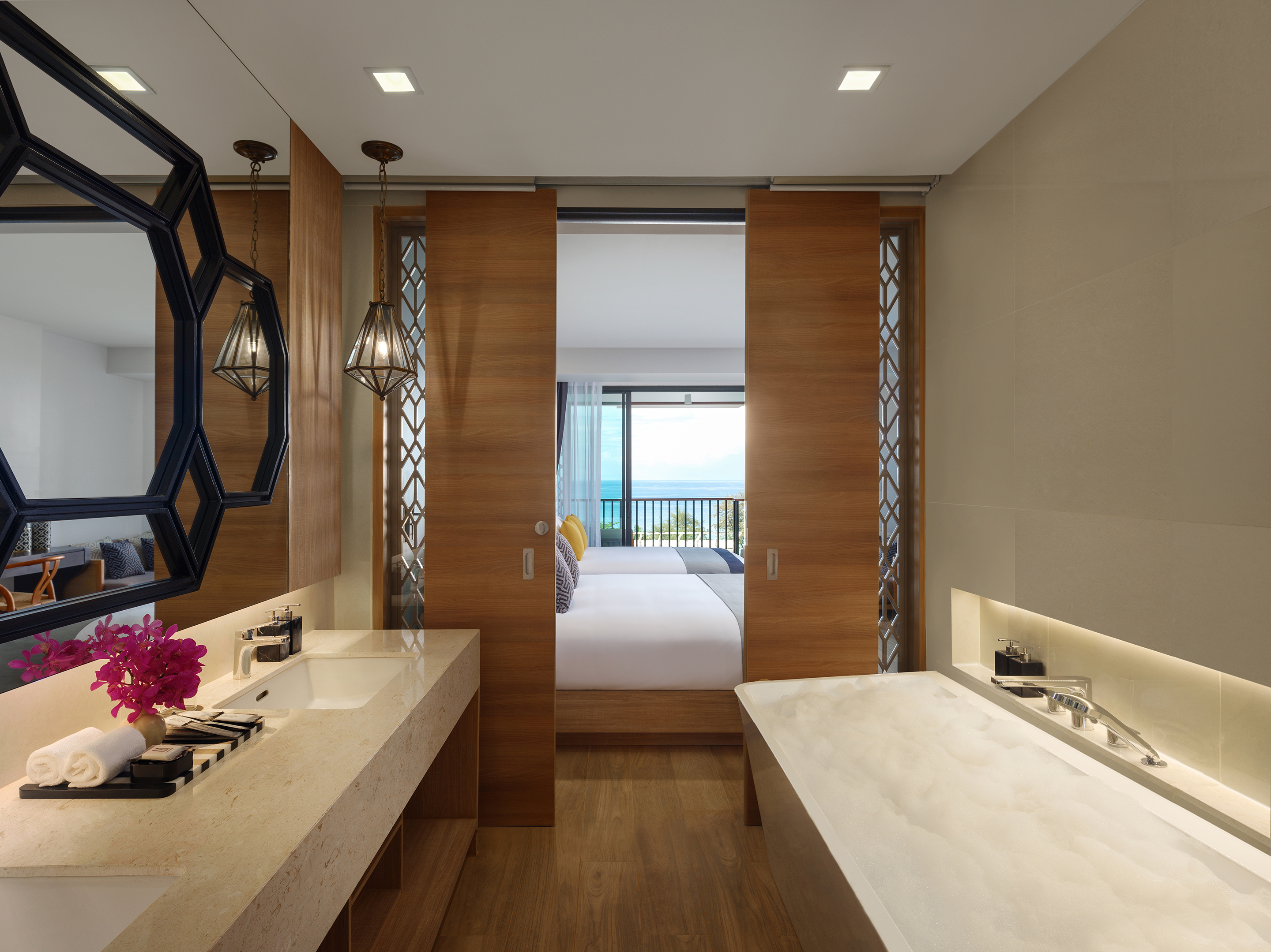 Avista grand phuket karon 5