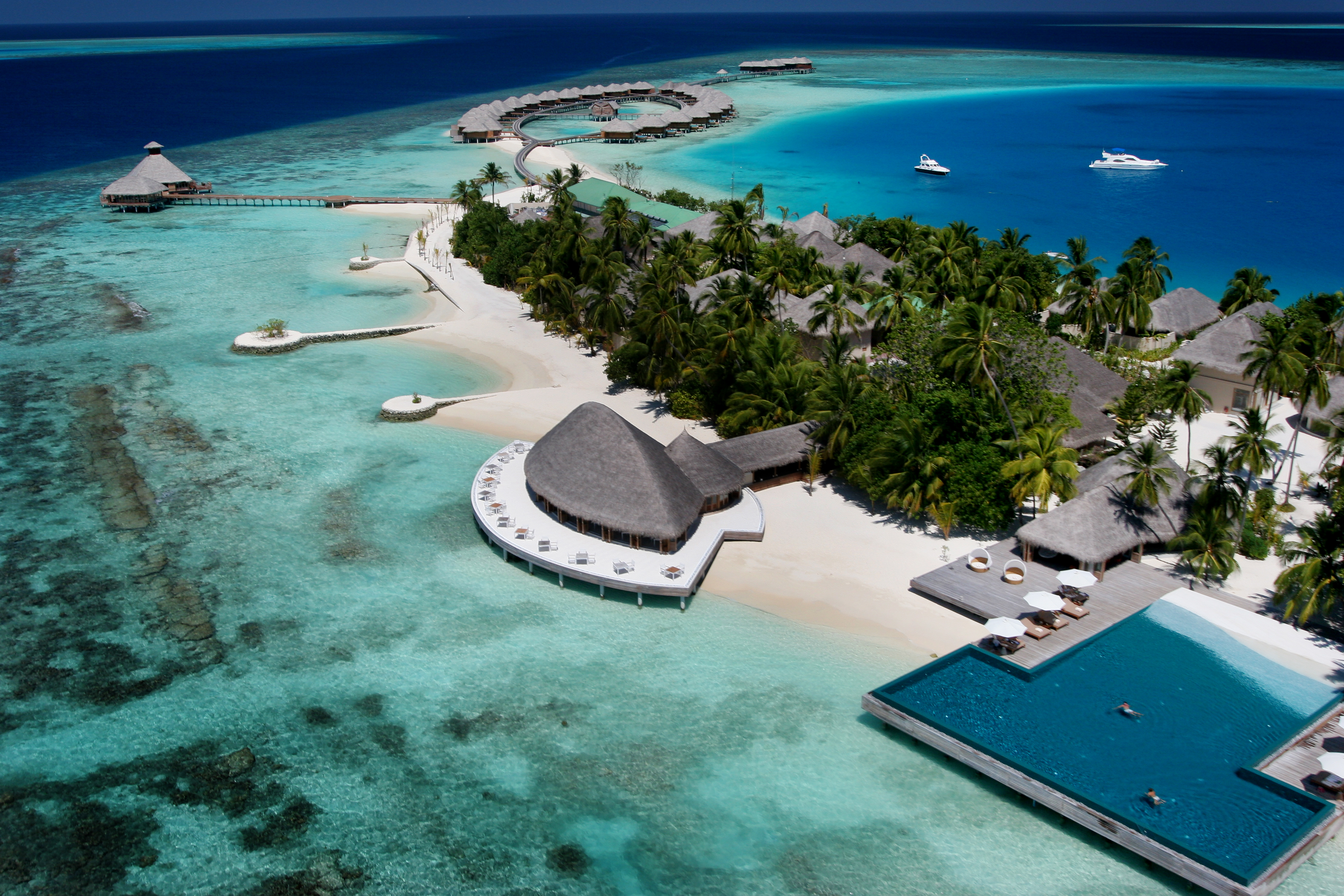 Какие острова индийского океана. Лааму Атолл Мальдивы. Остров Барос Мальдивы. Мальдивы Хитхадху. Мативери Мальдивы.