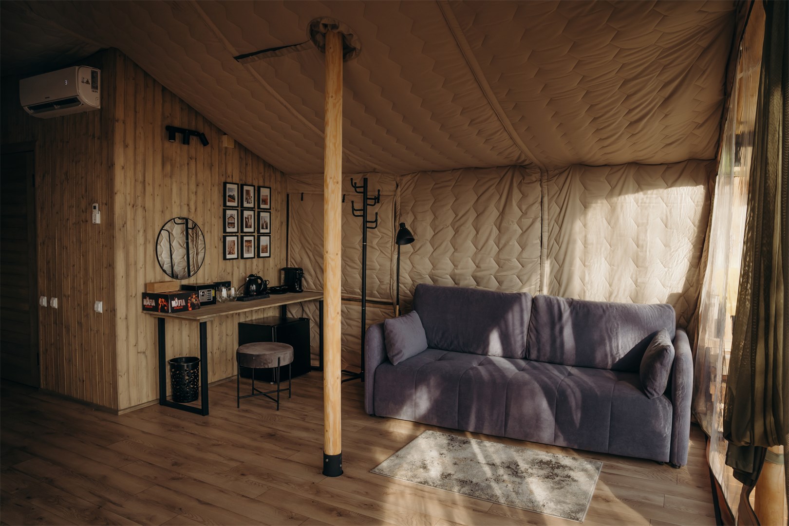 Apparadise glamping spa. Apparadise Краснодарский край глэмпинг. Фэмили тент глэмпинг.