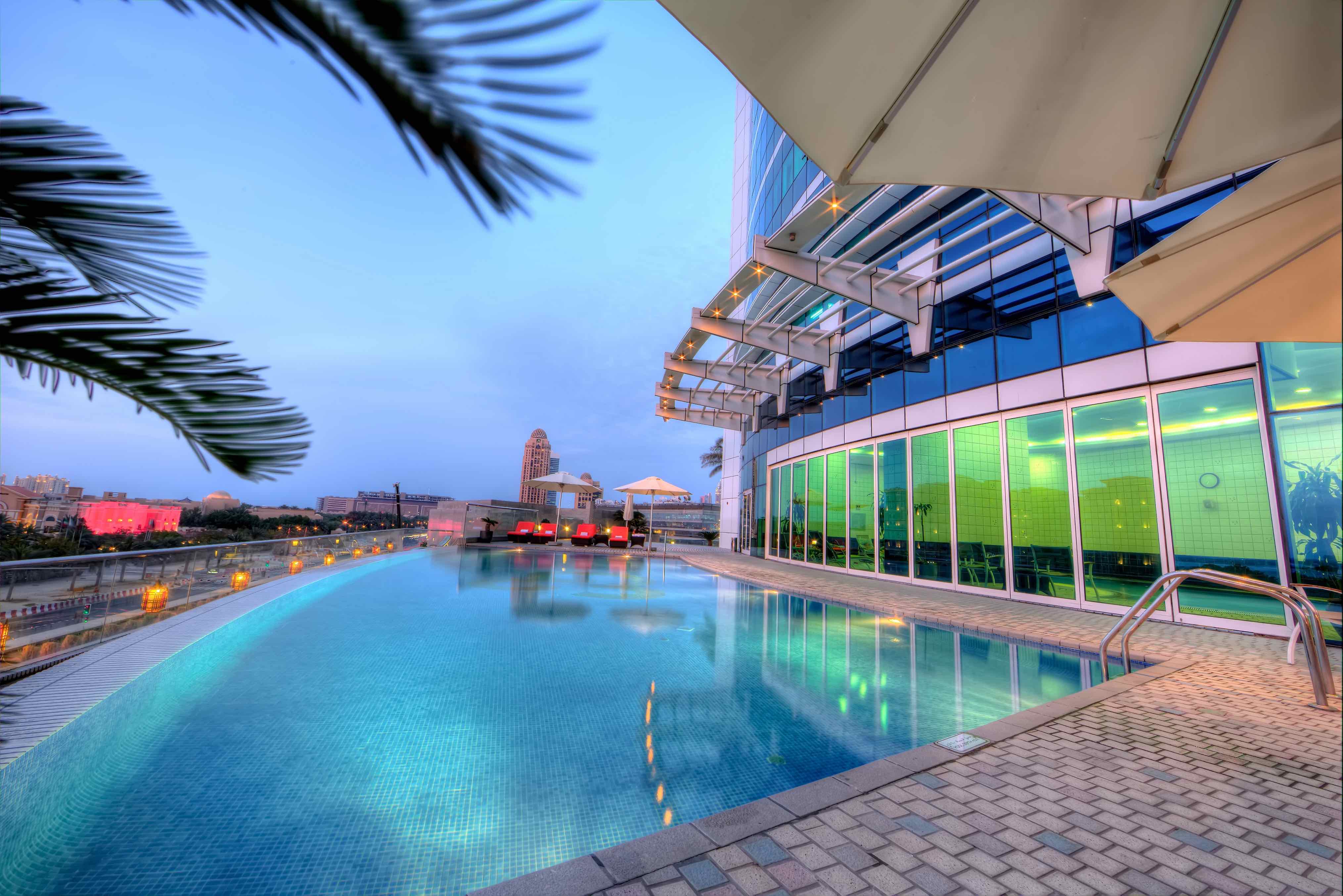 Pearl marina hotel dubai. Tamani Hotel Marina 5*. Tamani Marina Hotel & Hotel Apartments 4*.