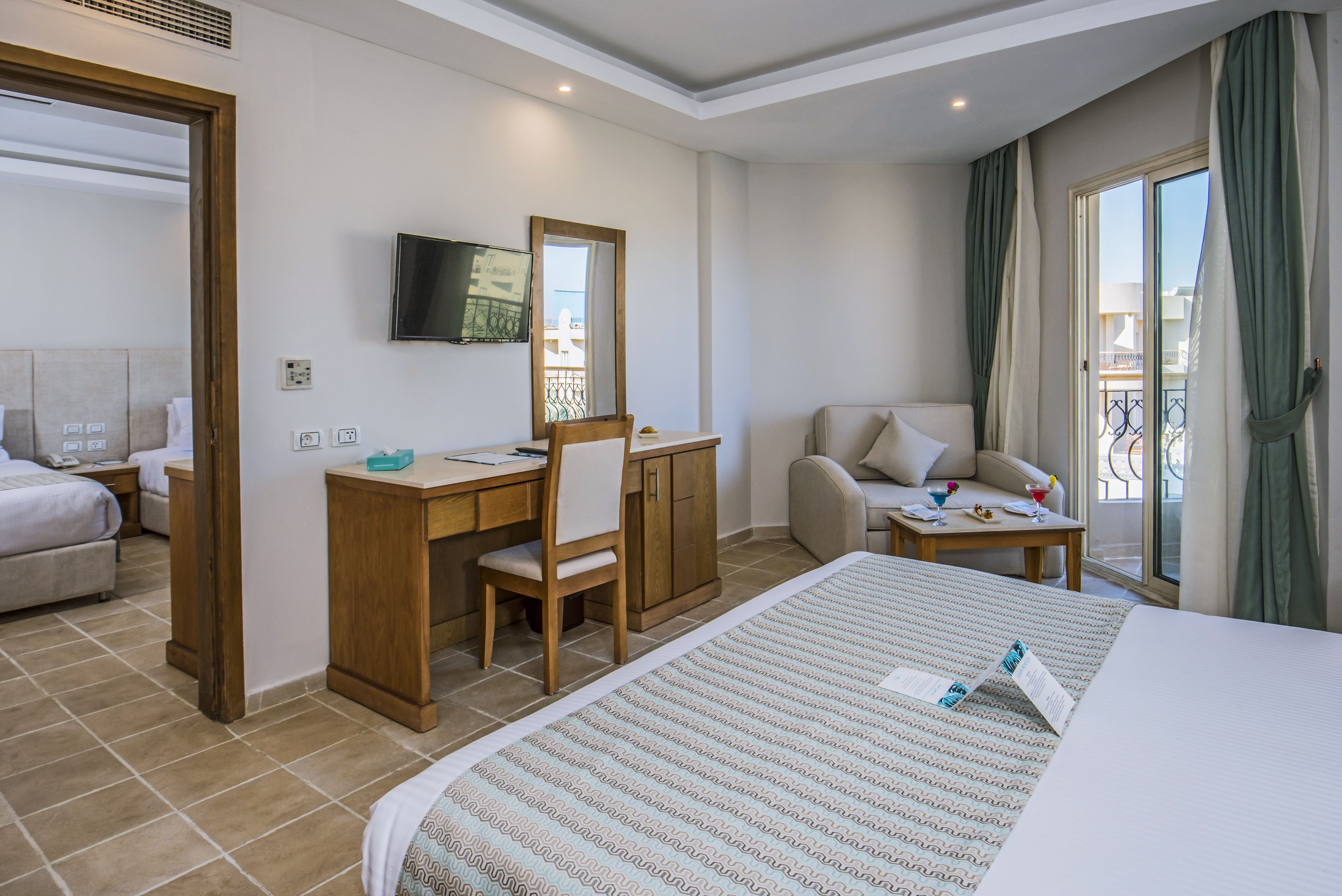 Санрайз аква джой резорт хургада. Sunrise park resort spa 5. Sunrise aqua joy resort (ex. Хургада sunrise aqua joy resort. Fun sun family sunrise aqua 5 египет хургада.