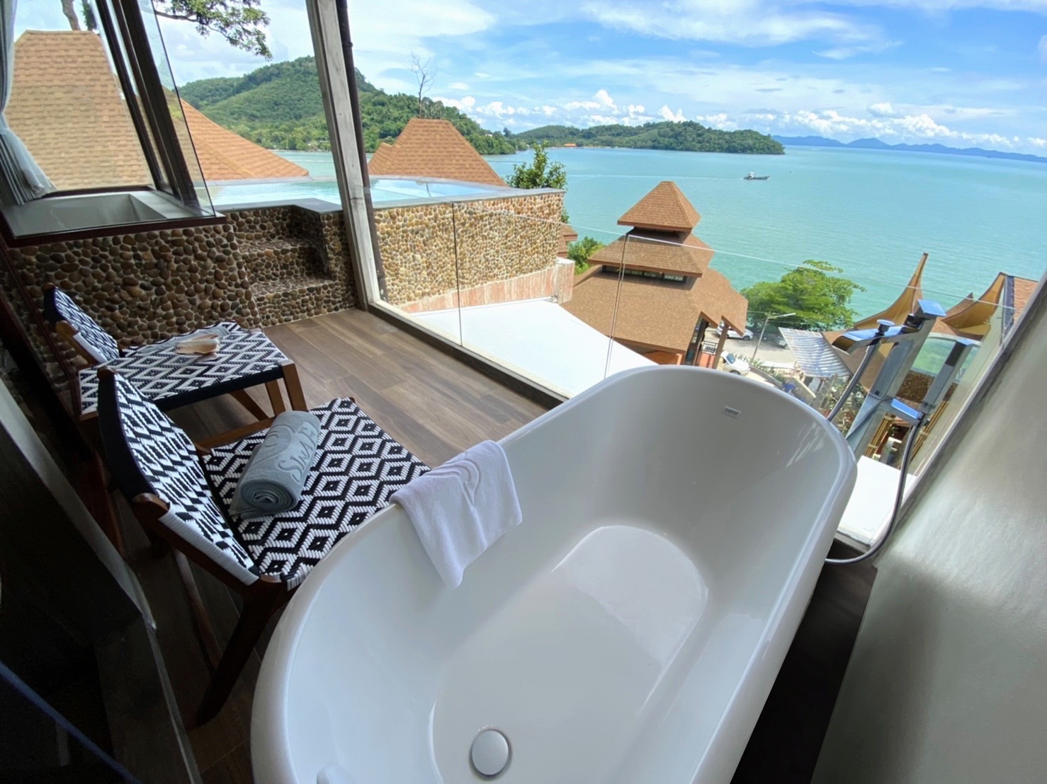 Sinae phuket luxury