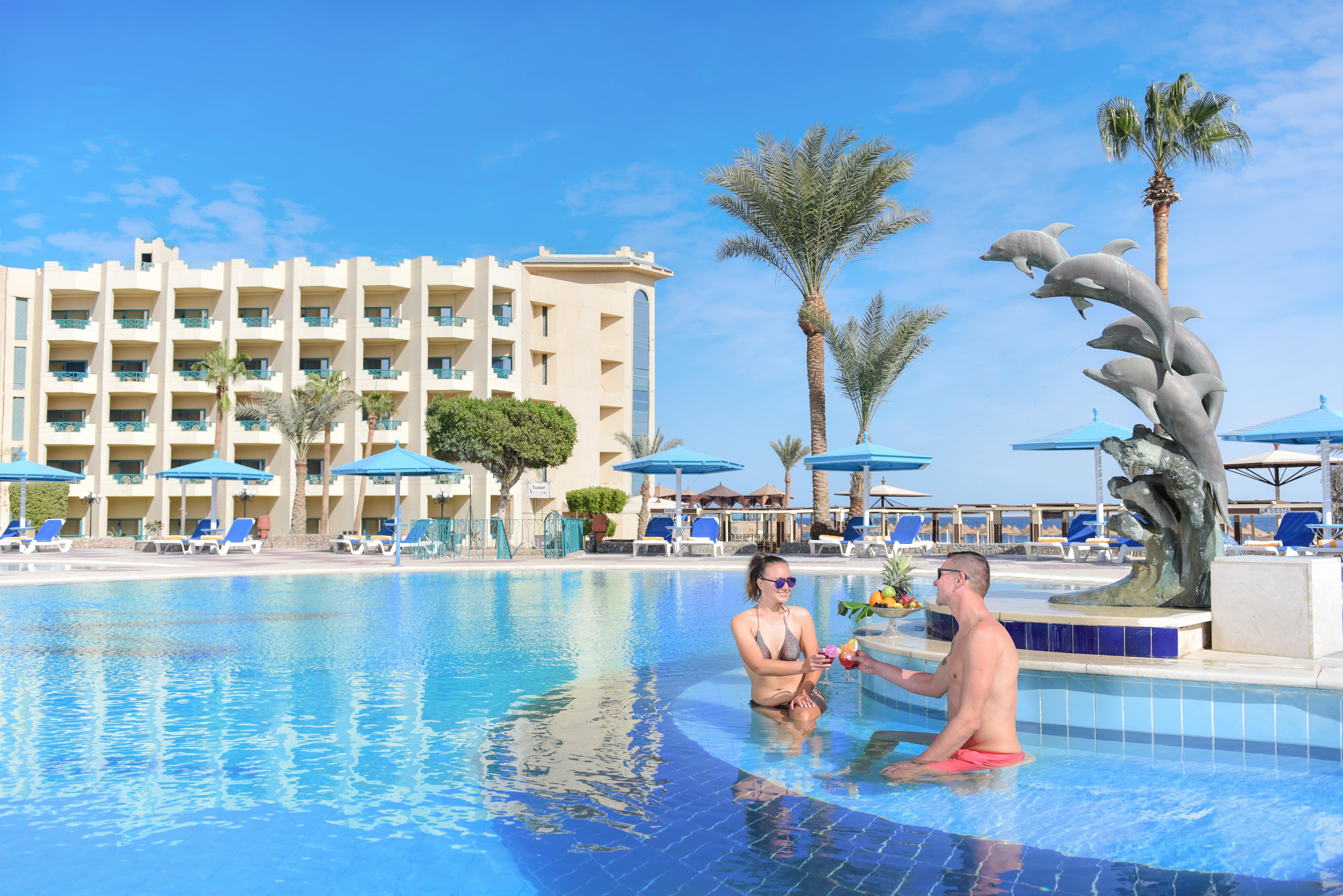 Серри хургада. 4 Отель Hotelux Marina Beach Hurghada. Египет Хургада Гранд Горизонт. Hotelux Marina Beach (ex. Premium Grand Horizon) 4*. Hotelux Marina Beach (ex. Premium Grand Horizon) 4*, Египет, Хургада.
