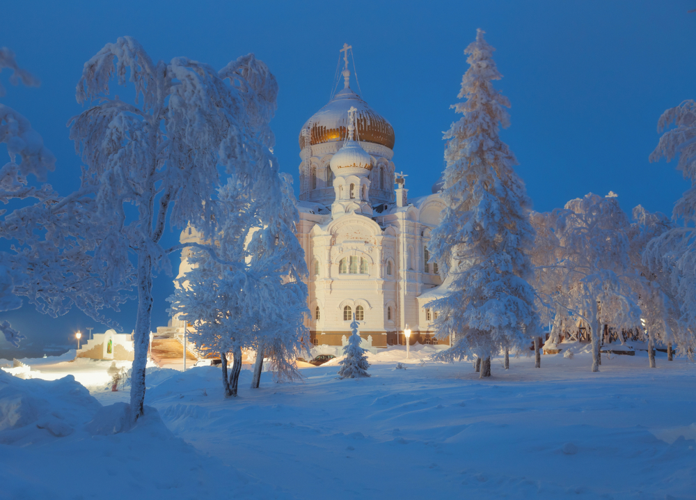 Белогорье Пермский край монастырь зимой