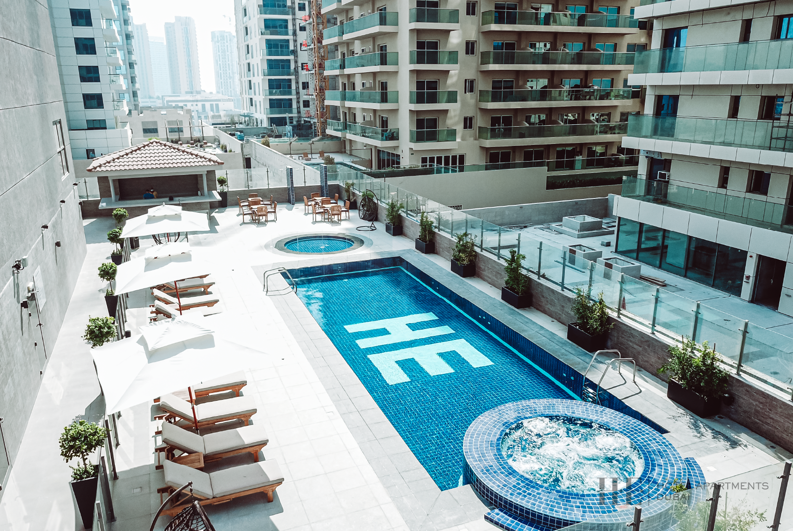 He hotel apartments. JVC отель Дубай. Gewan Jumeirah Village Dubai. He Hotel Apartments by Gewan 5*. He Hotel Apartments by Gewan фото туристов.