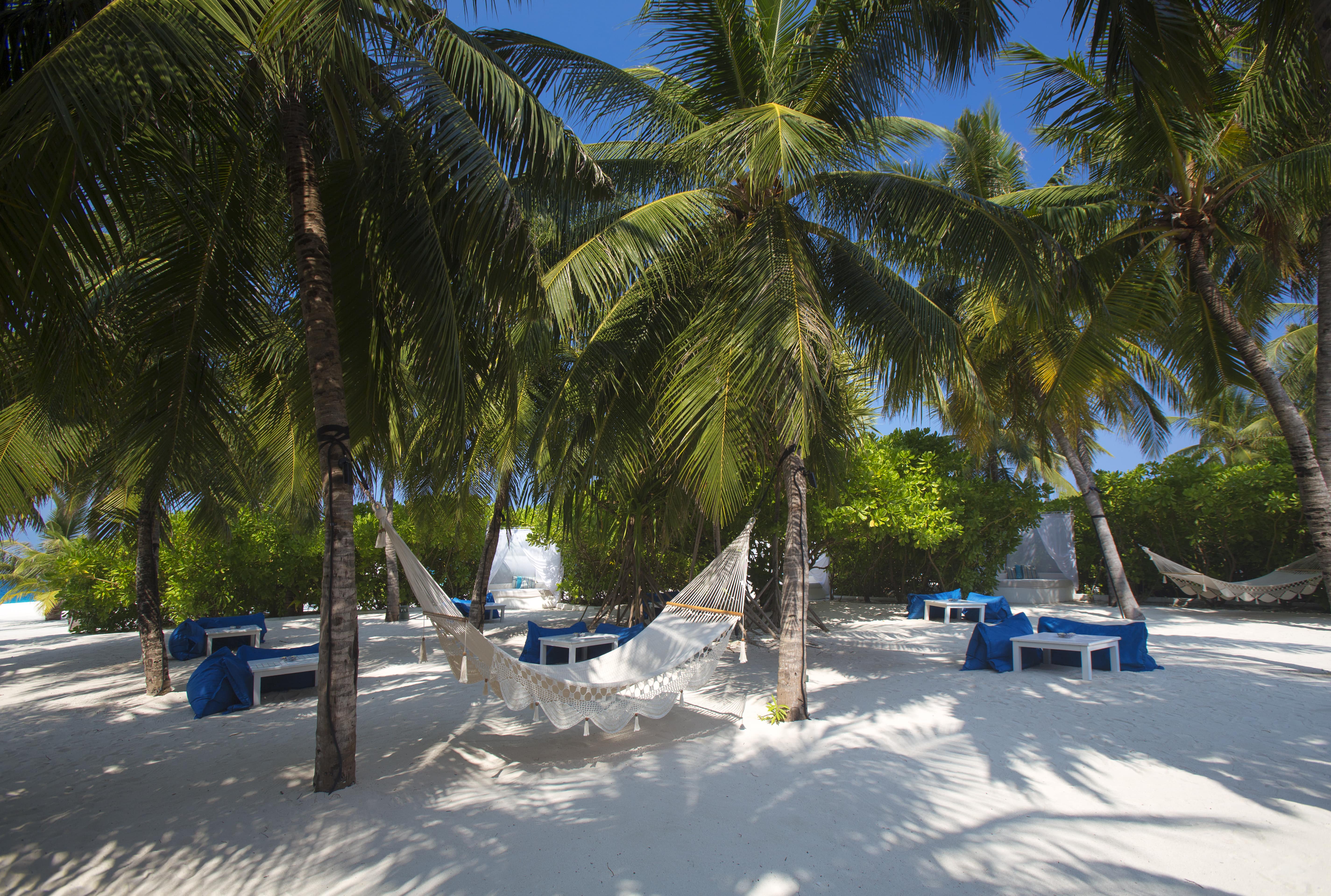 Остров Velassaru Maldives