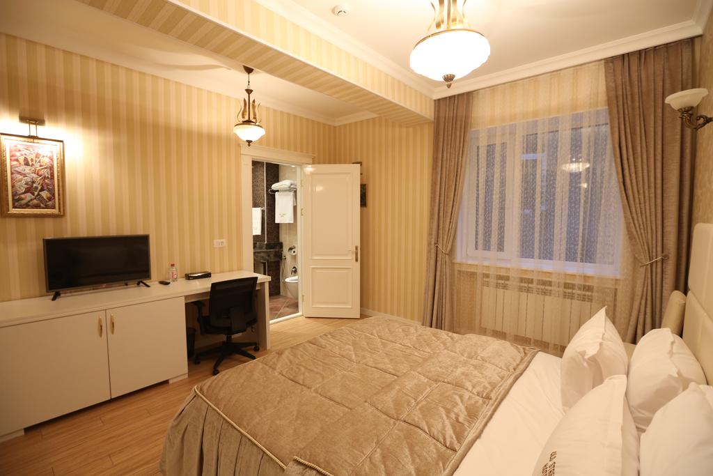 Отель олд стрит. Олд стрит бутик отель Баку. Азербайджан отель old Street Boutique Hotel Баку.