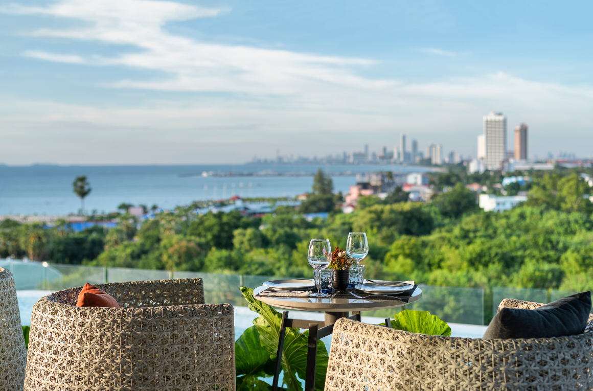 Cross vibe pattaya. X2 Vibe Pattaya Seaphere 4. X2 Vibe Pattaya Seaphere Residence. Фото.