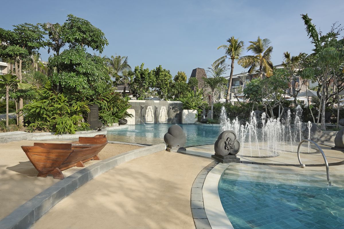 Merusaka nusa dua 5. Отель Софитель Бали. Sofitel Bali Nusa Dua Beach Resort. Sofitel Bali Nusa Dua Beach Resort 5*. Sofitel Bali Nusa Dua.