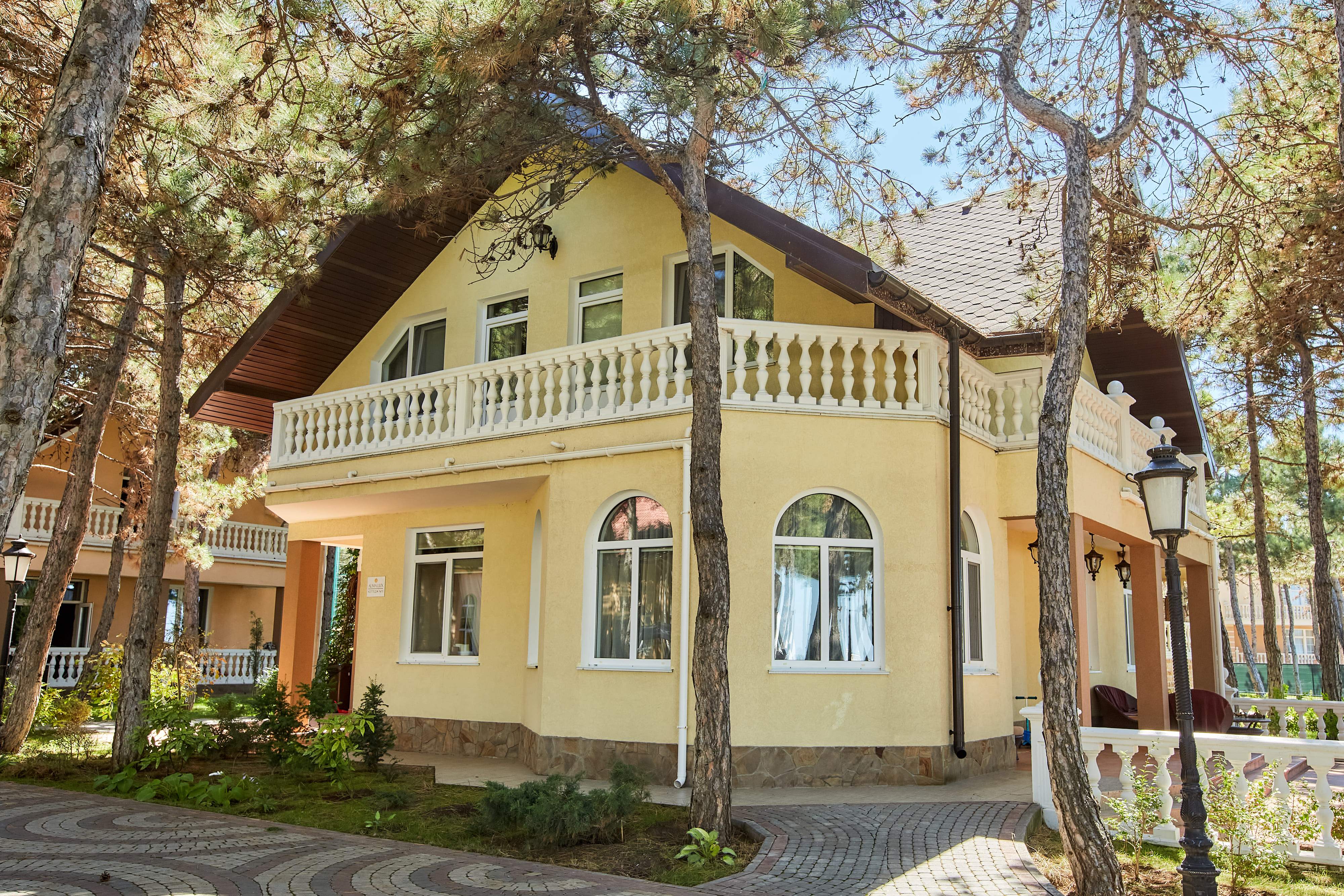 Альма вилле. Альма парк Крым. Alma Park Resort. Альма парк Крым Песчаное фото. Alma bagi Hotel.