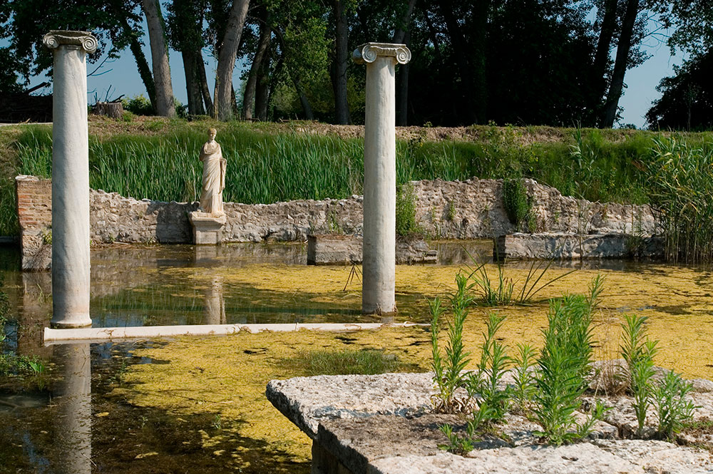 Ancient riches. Археологический парк Дион в Греции. Вергина Греция достопримечательности. Вергина – Олимп – Дион. Дион (пиерия).