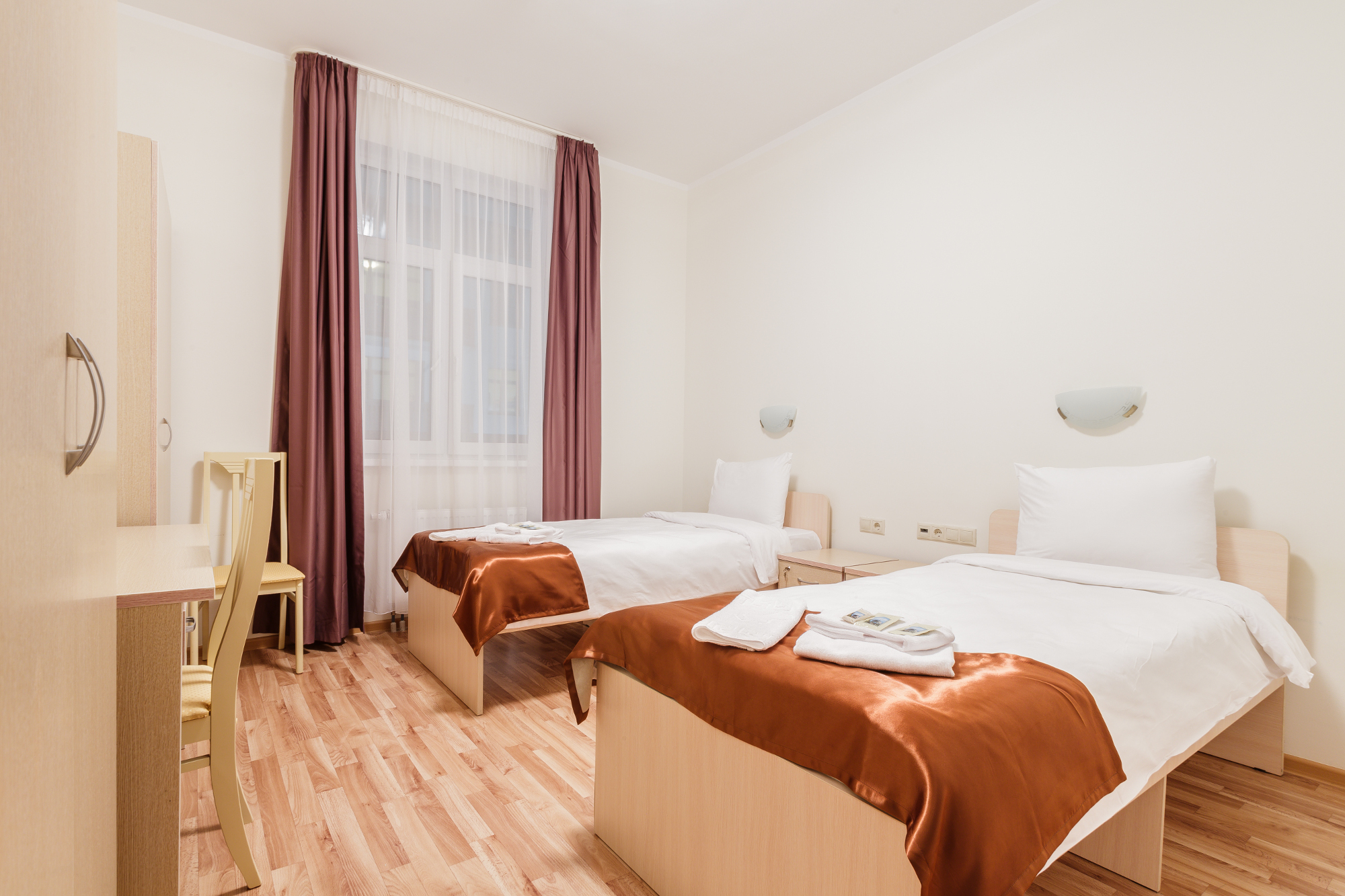 Апарт отель ин сочи отель. Апарт ин сочи. Имеретинский отель президентский люкс. Архитектор апарт-отель 4*. Sochi is the ideal choice for you.