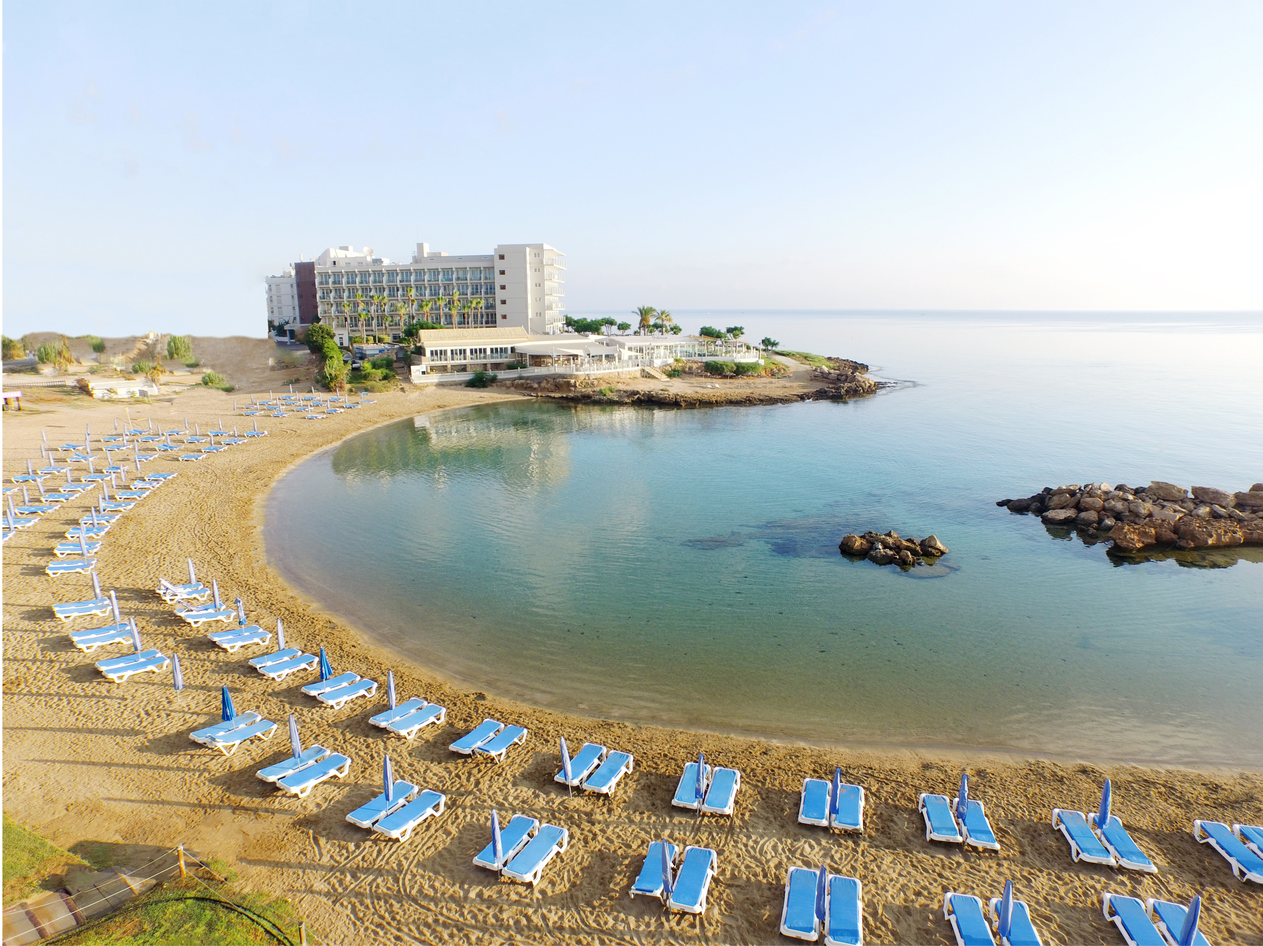 Pernera Beach Hotel 4