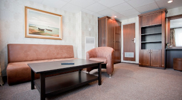 volga-star-luxe-2rooms-3s.jpg