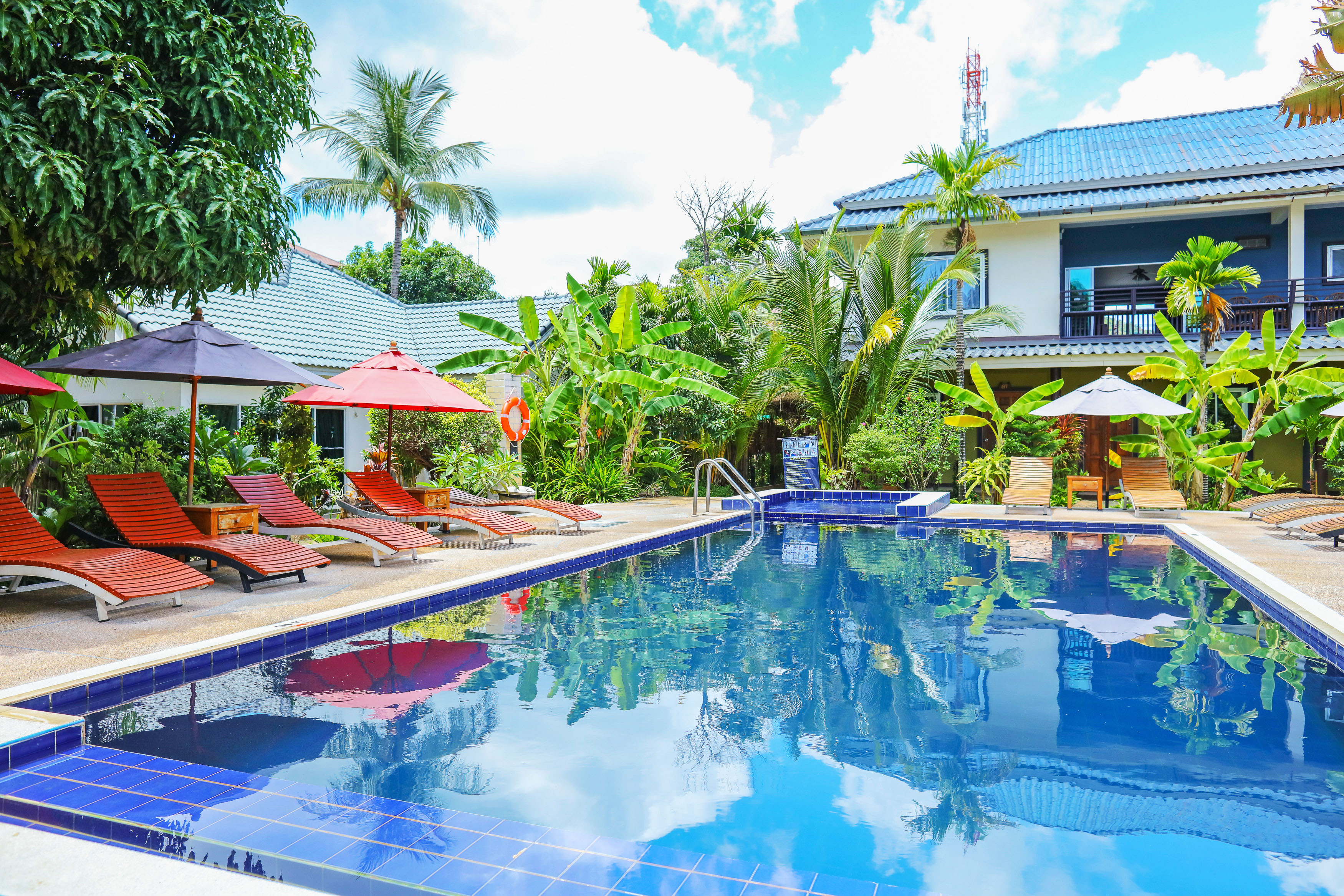 Kata resort 3 пхукет. Баан (Baan, США),. Phuket Kata Resort 3*. Baan Yamu, Phuket Kata. Phuket Kata Resort booking.