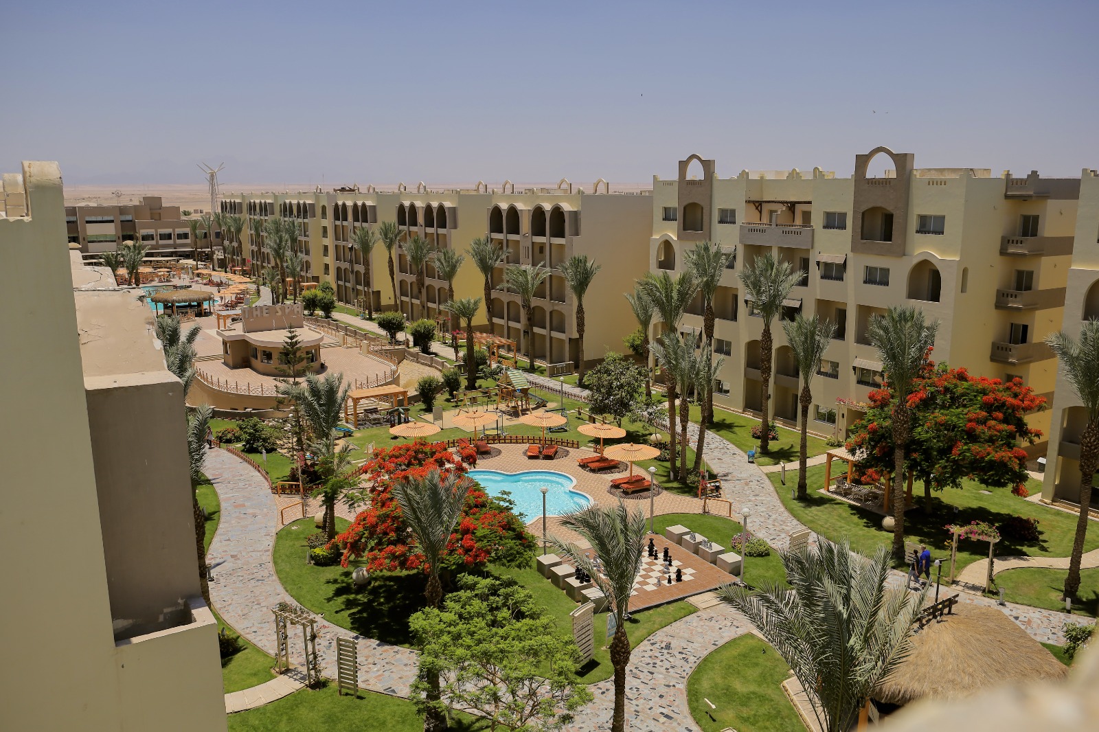 El karma aqua beach resort египет
