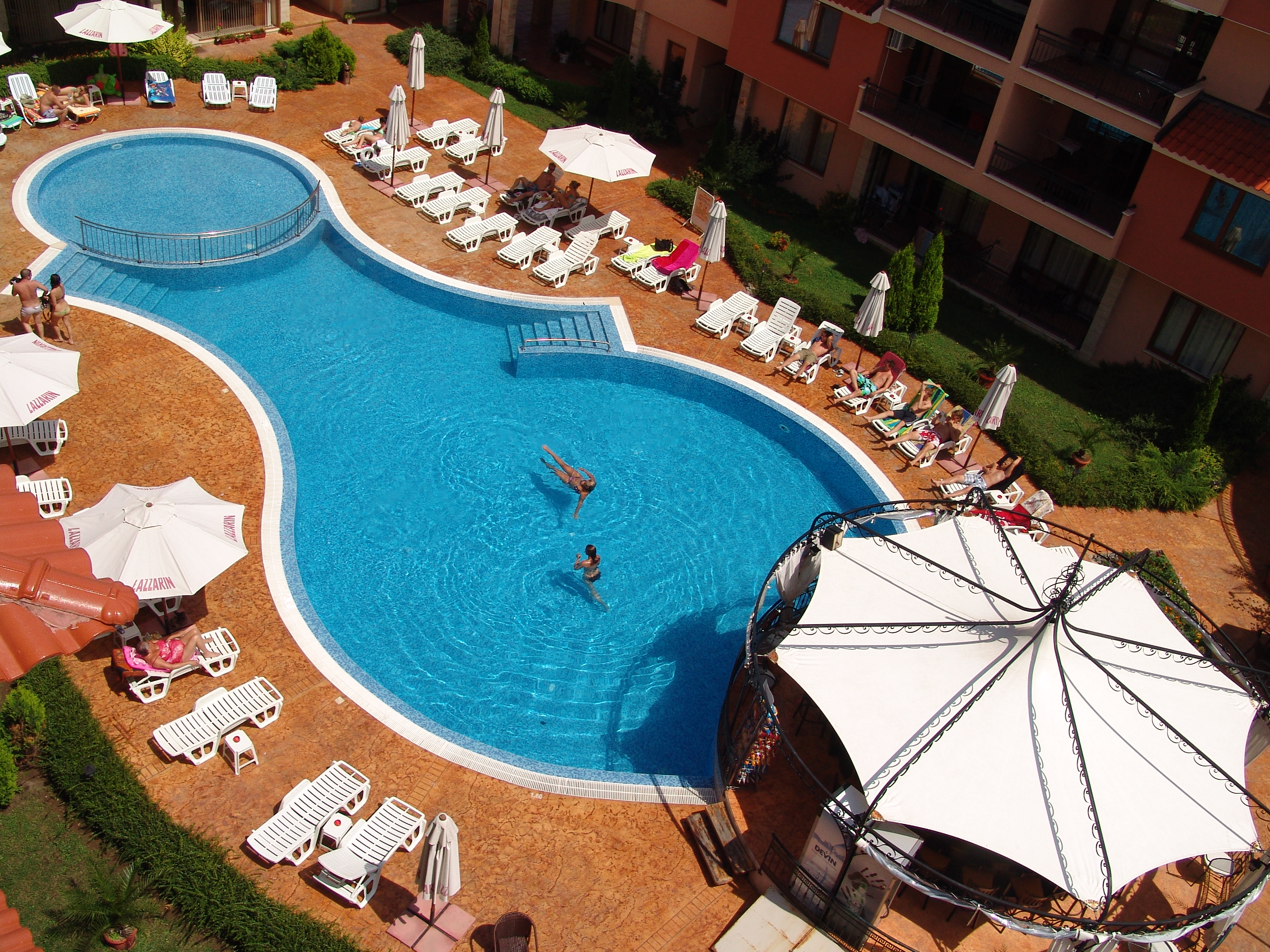 Paradise beach болгария. 0 и 1 россия. гибралтар болгария. Viand солнечный берег. сборная болгарии.