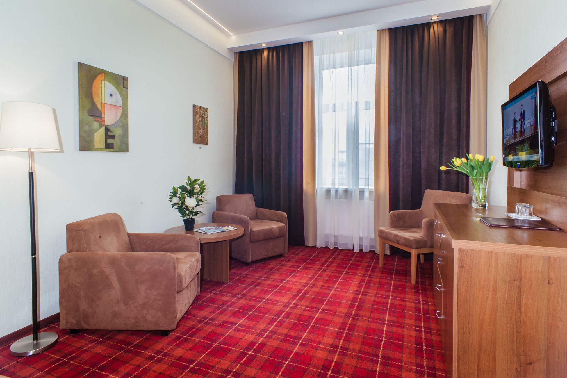 Best western санкт петербург лиговский. Best Western Plus Centre Hotel Санкт-Петербург. Best Western Plus Hotel 4* Санкт Петербург. Best Western Plus Centre Hotel Лиговский просп 41/83 Санкт-Петербург. Отель best Western Plus Centre 4.