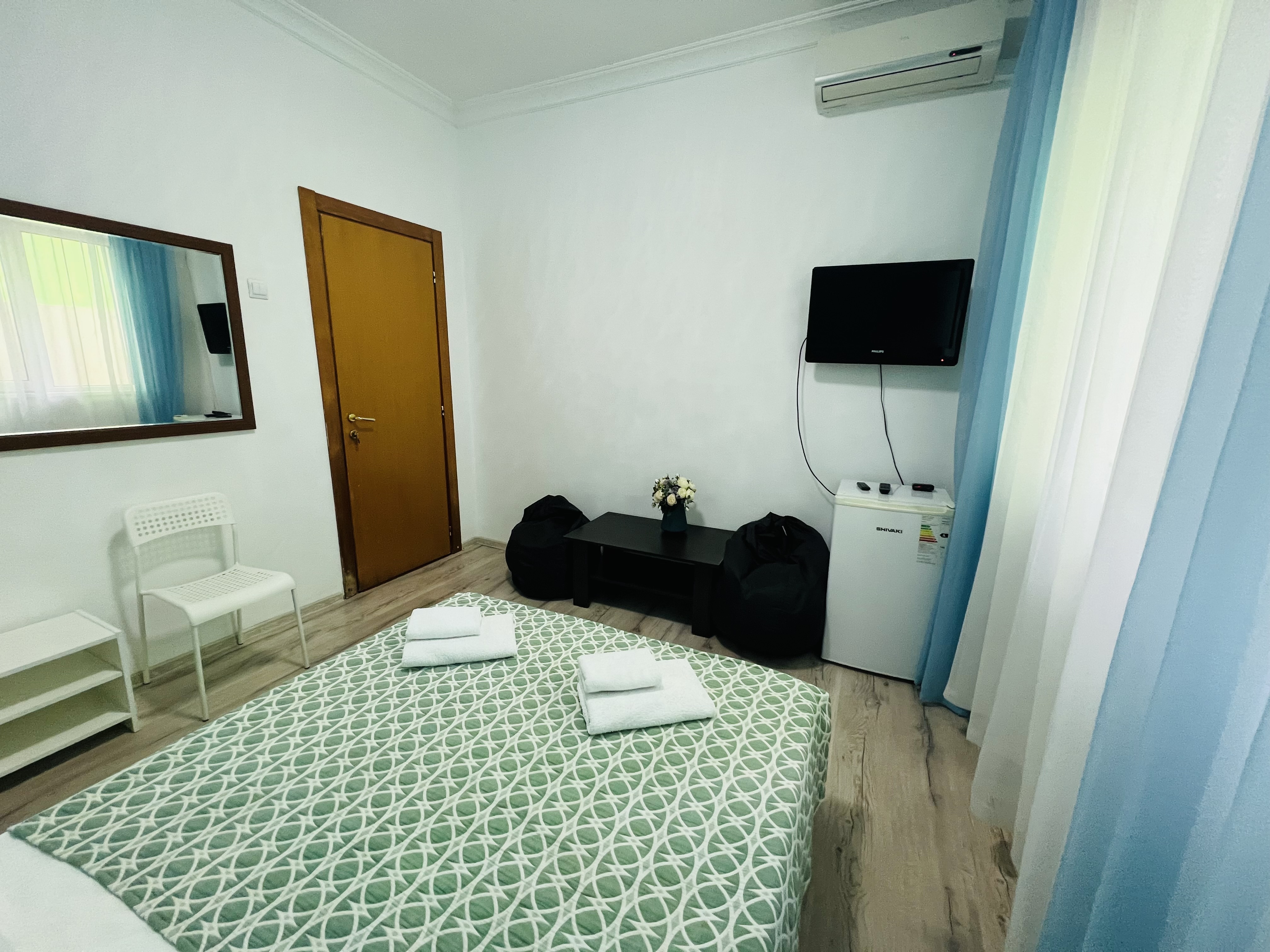 Гостевой дом сириус адлер. Гостевой дом сириус адлер. Сириус сочи гостевой дом. Т. Крамского 14 адлер гостевой дом.