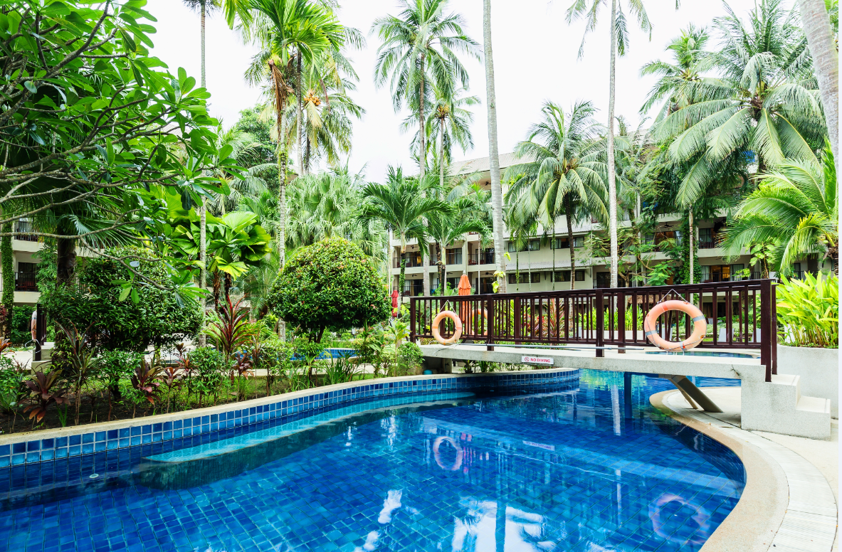 Novotel phuket resort. Новотель Пхукет Сурин. Отель Novotel Phuket Surin Beach Resort. Новотель Тайланд Пхукет. Novotel Phuket Surin Beach 4 Таиланд Сурин.