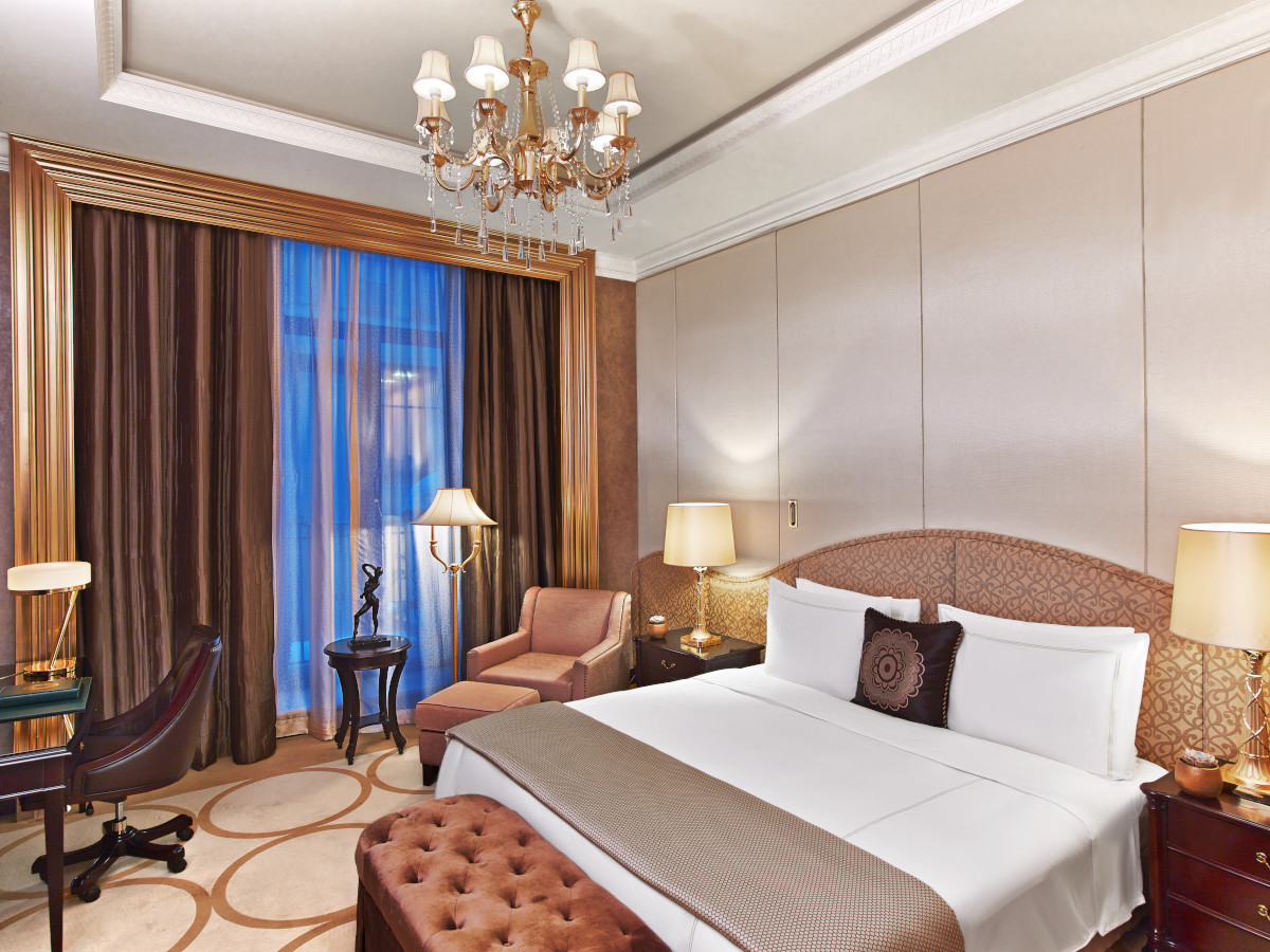 Хорошие отели 3. Отель St. Regis Moscow Nikolskaya 5*,. Монголия отель St Regis. Отель St Regis yjvthf. Отель St. Regis Moscow Nikolskaya 5* зал Кандинский.