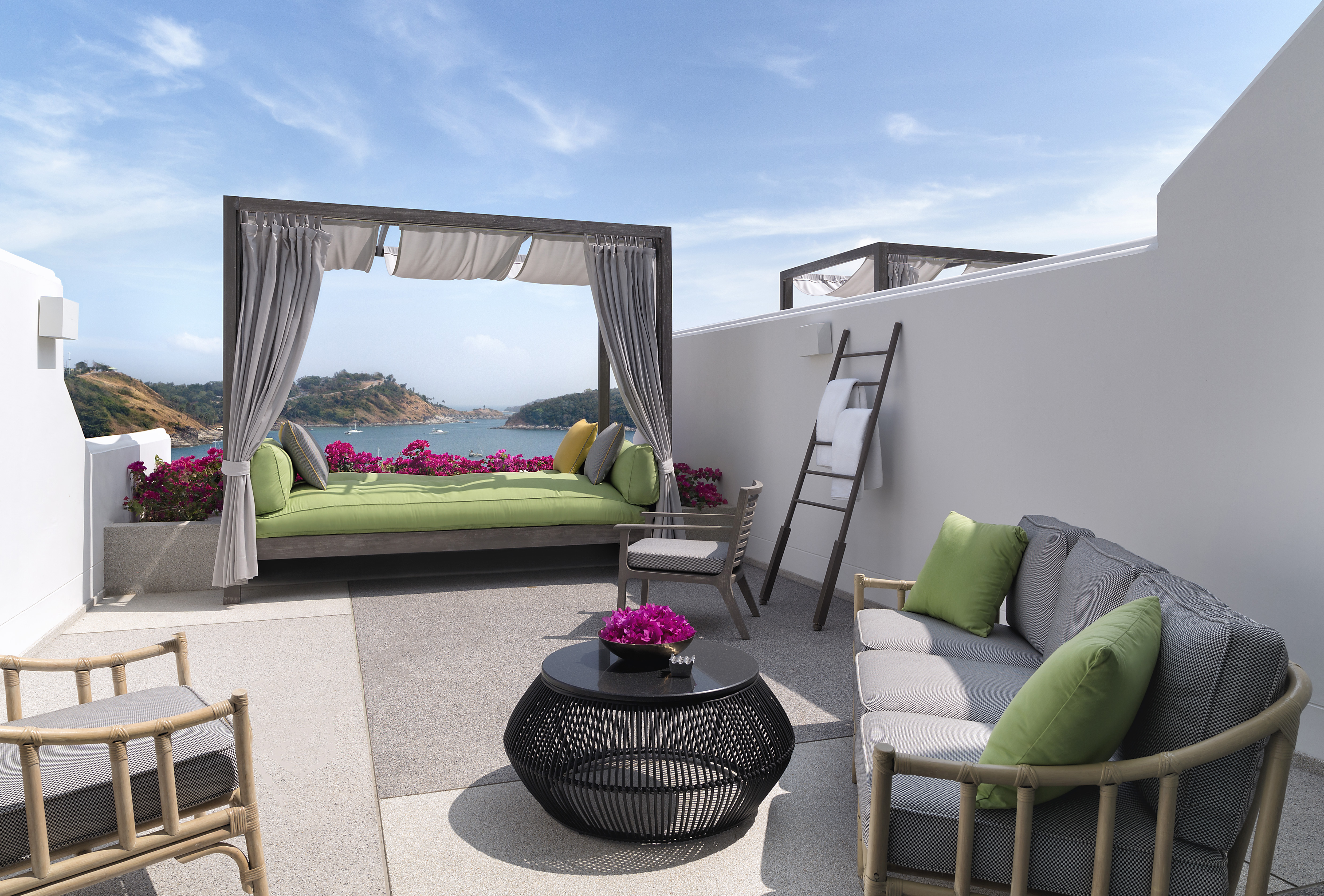 The nai harn phuket. The Nai Harn 5*. Отель най Харн Пхукет. The Nai Harn (the Royal Phuket Yacht Club) 5*. Най Харн Пхукет отель 5 звезд.