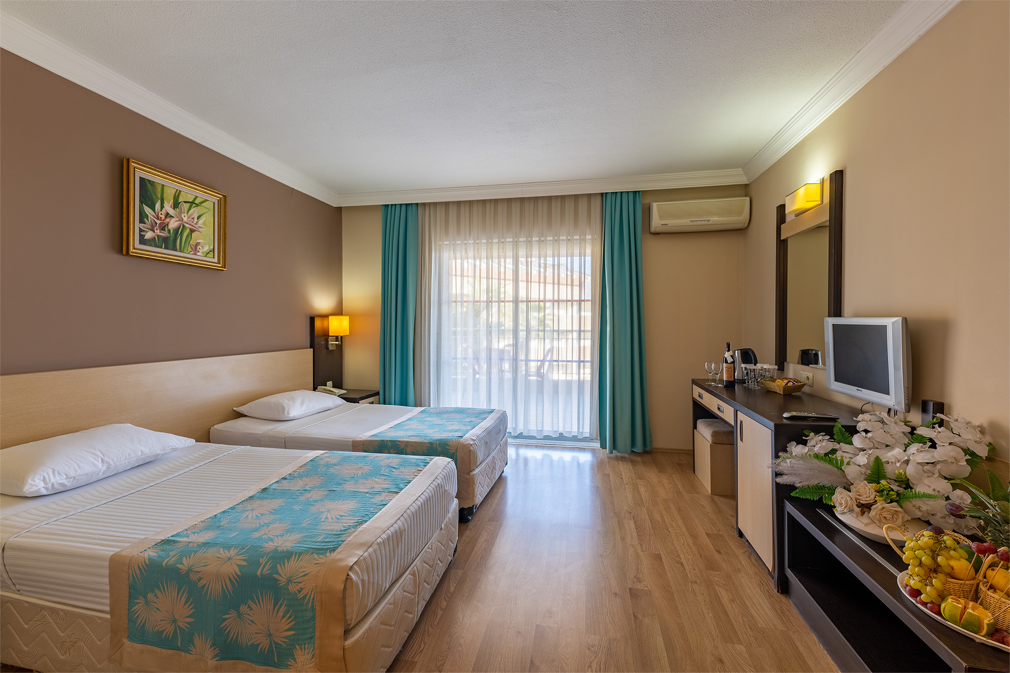 Viking nona beach hotel 4 турция кемер. Viking Nona Hotel 4 Турция Кемер. Викинг Нона Бич Кемер. Отель Viking Nona Beach Hotel. Викинг Нона Бич отель в Кемере.