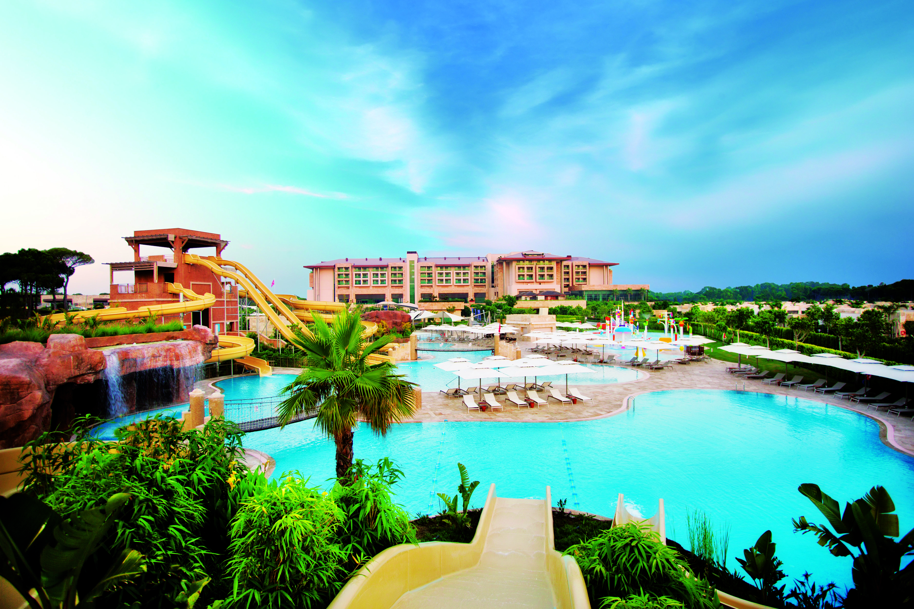 Golf spa resort. Отель в Турции REGNUM Carya Golf Spa Resort 5. Регнум отель Турция Белек. REGNUM Carya 5 Турция Белек. Отель REGNUM Carya Golf Spa 5 Белек Турция.