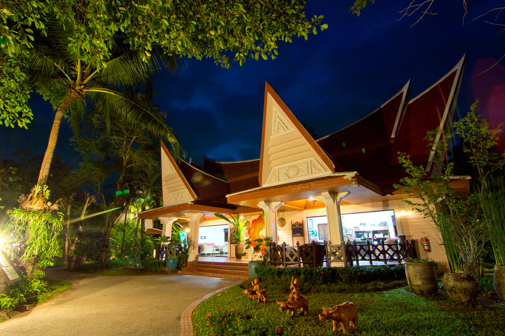 Отель Santhiya Tree Koh Chang Resort. Sea Flower Resort ко Чанг. Grand Lagoona Koh Chang Resort, Таиланд. Bay long Bay Resort ко Чанг.