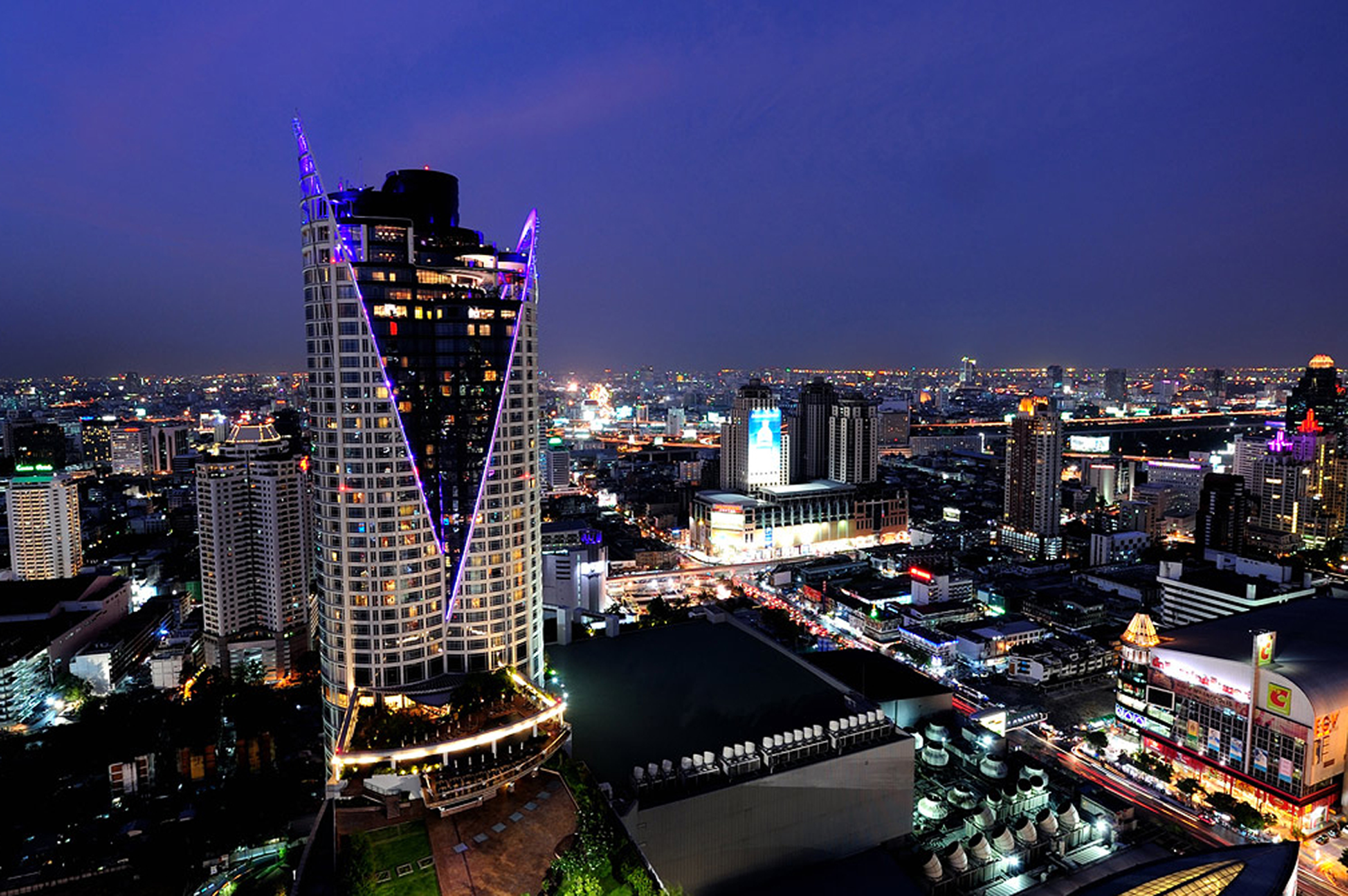 Самара бангкок. Центара Гранд Бангкок. CENTRALWORLD Таиланд Бангкок. Centara Grand at CENTRALWORLD Bangkok. Централ Плаза Бангкок.